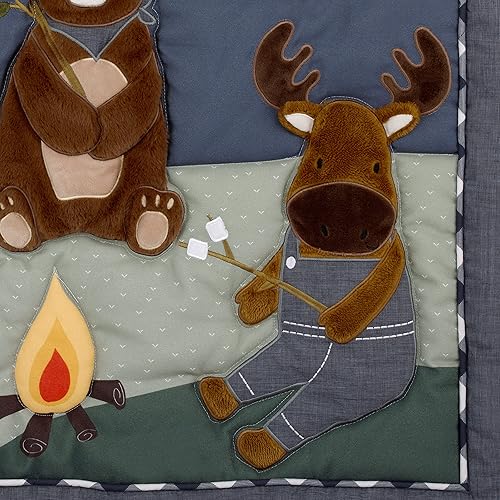 Miniatura 8 de NoJo Into The Wilderness - Juego de ropa de cama de 4 piezas para cuna de bebé, color azul marino, verde y marrón, oso de campamento, alce, águila y
