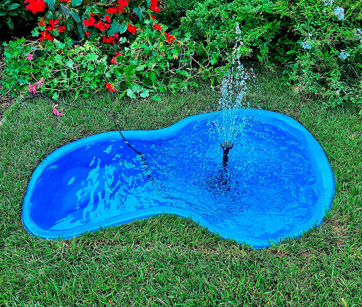Giordanoshop Laghetto Artificiale da Giardino 136x100x34 cm in Polietilene 220 Litri Azzurro