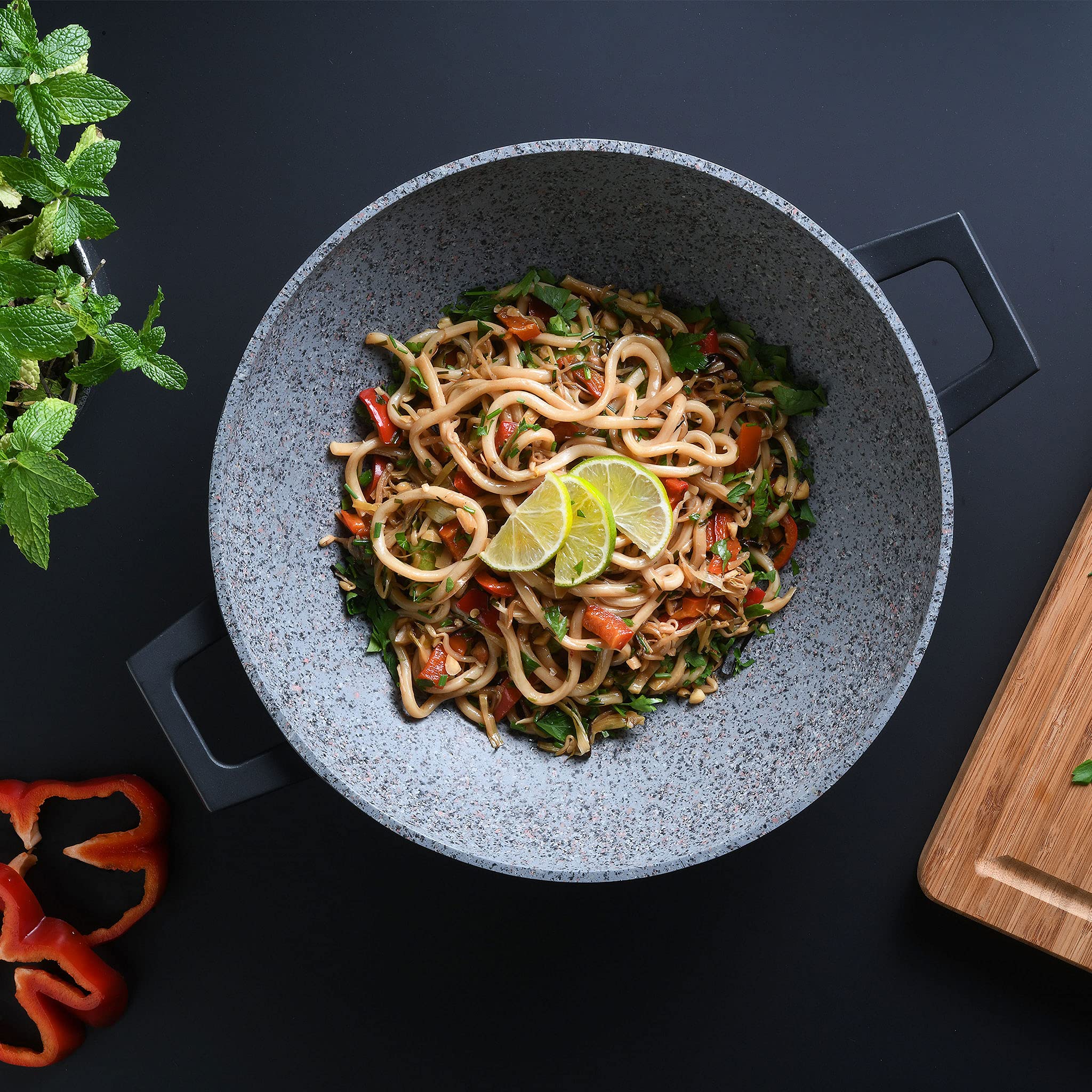 Tognana Ambiziosa Wok 2 Manici 32cm con Coperchio Aroma e Presine in silicone
