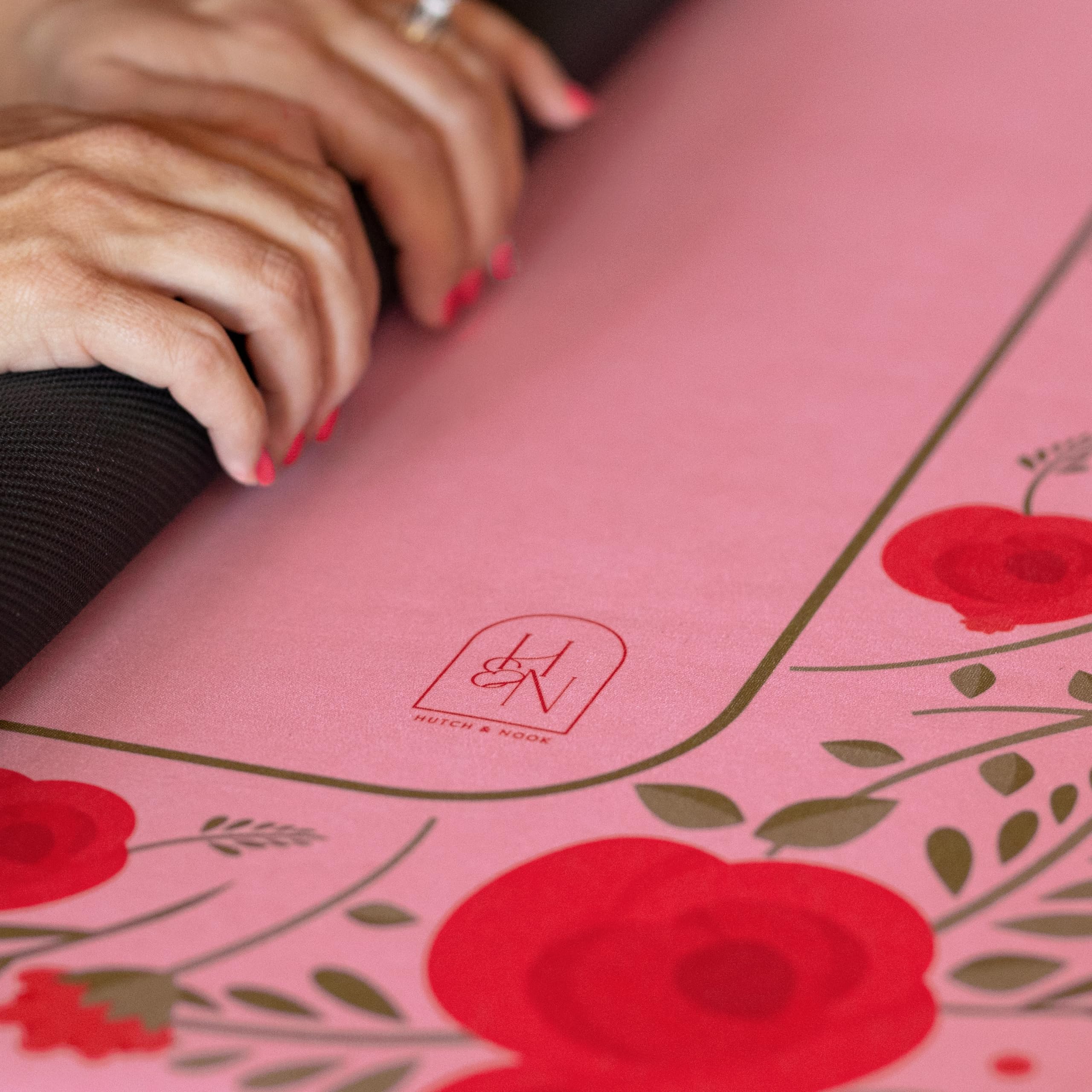 Hutch & Nook Tapete Mahjong | Tapete Mahjong antideslizante de 33 pulgadas para mesa | Cubiertas de mesa de tarjetas diseñadas a medida | Cubierta de mesa Mahjong con reducción de ruido | Diseños