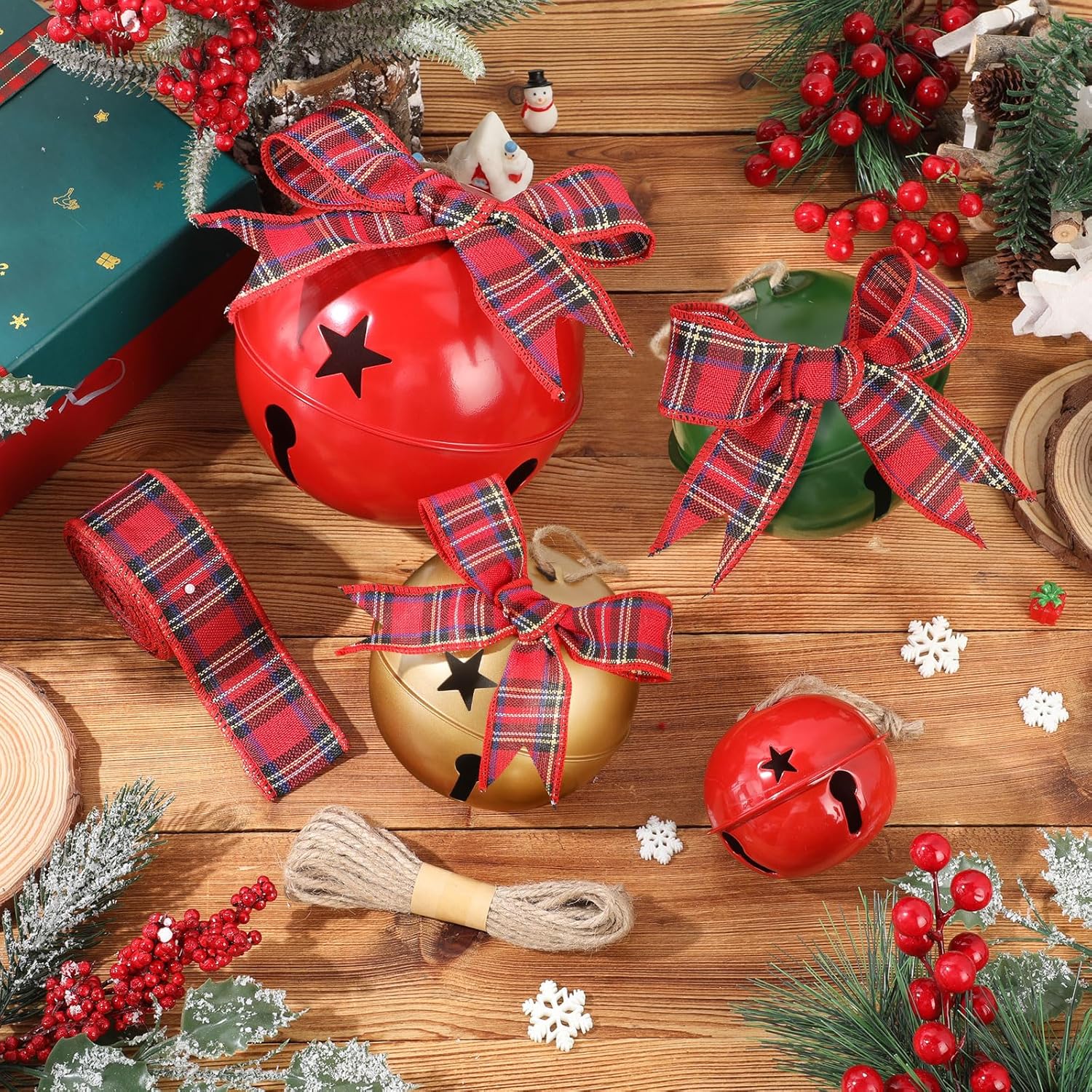 Zhengmy 12 Pack Large Size Christmas Star Cutout Bells Ornament Jumbo Vintage Rustic Metal Sleigh Bell with Plaid Ribbon Jute Twine for Christmas Tree Hanging Holiday Party Farmhouse(Green, Red, Gold)
