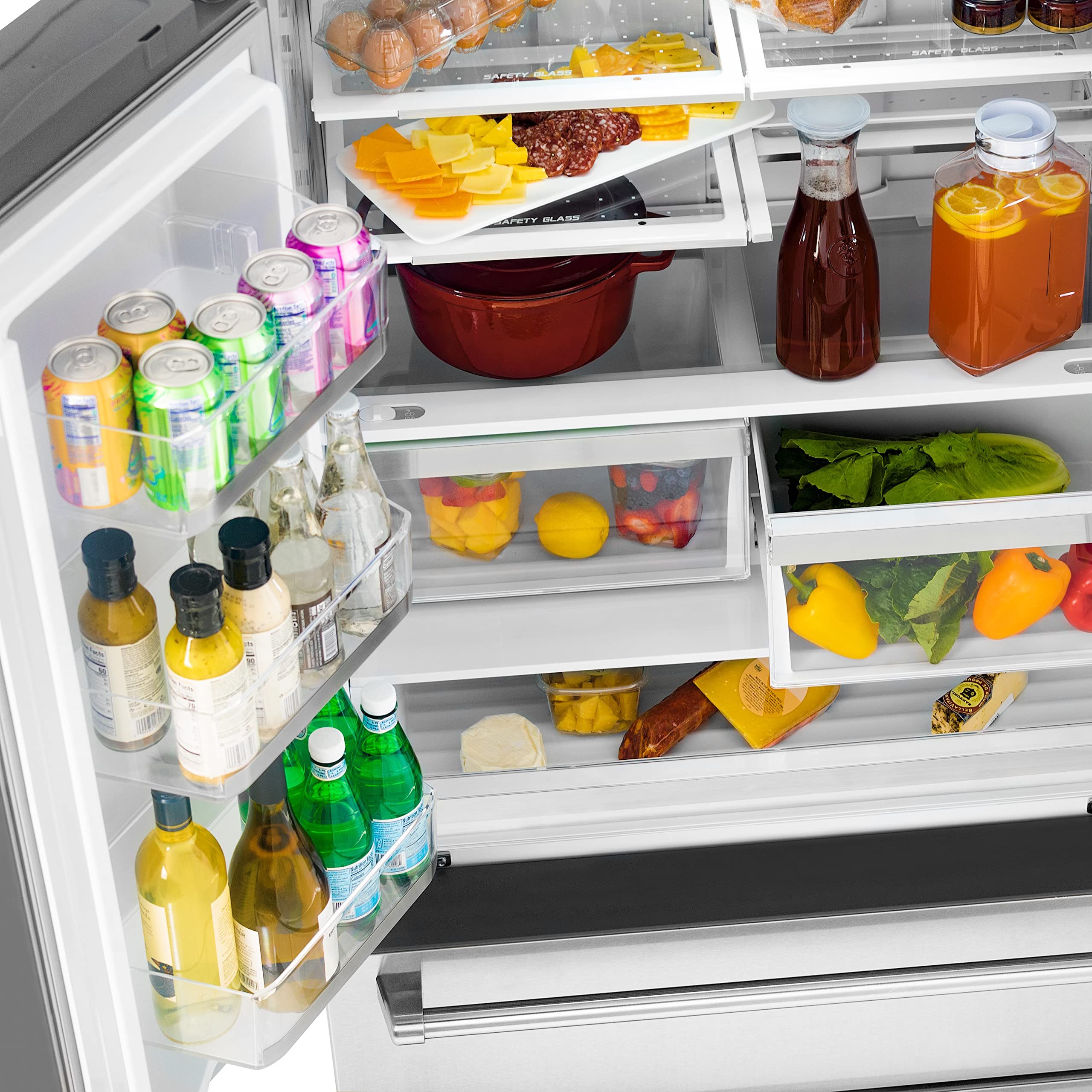 ZLINE Autograph Edition 36 In. 22.5 Cu. Ft. Counter-Depth French Door Refrigerator With Ice Maker In Fingerprint-Resistant Stainless Steel With Champagne Bronze Modern Handles (Rfmz-36-Fcb) on Fridge.com - View 5
