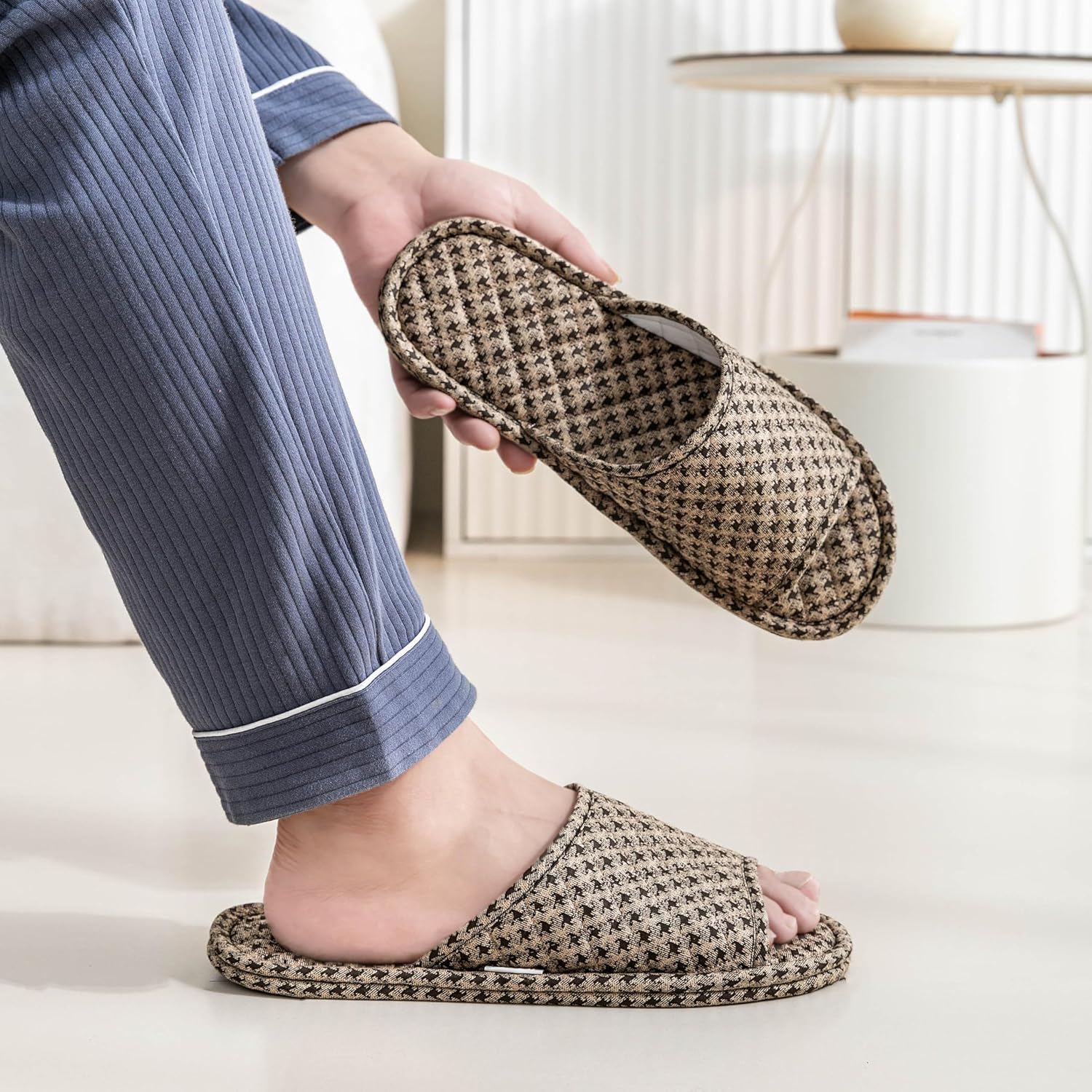 3 Pairs Plaid House Slippers for Men, Open Toe Indoor Slippers Comfortable Washable Portable Foldable Guest Travel Hotel Airplane Spa Slippers - Image 7