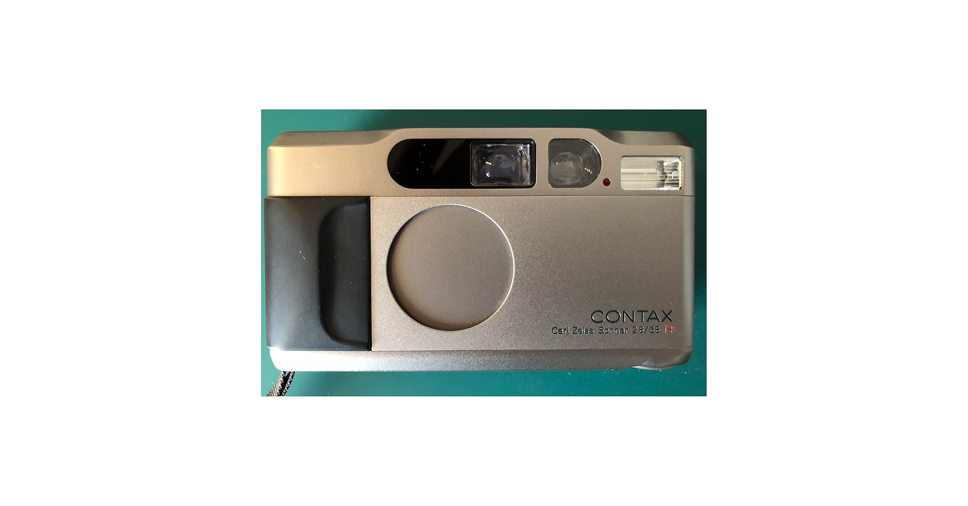 【ジャンク】コンタックス Contax T2 チタンクローム フィルムカメラ hqdefault.jpg