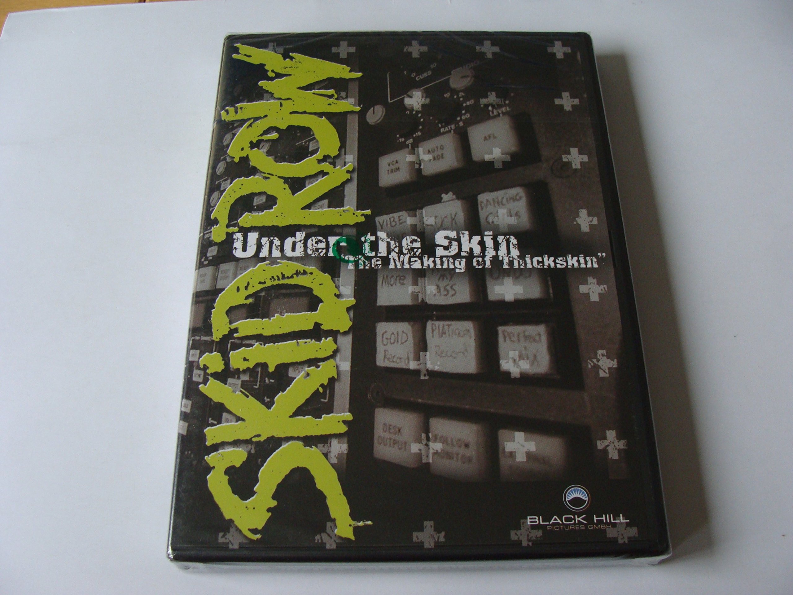 Under The Skin - The Making Of Thickskin [DVD]