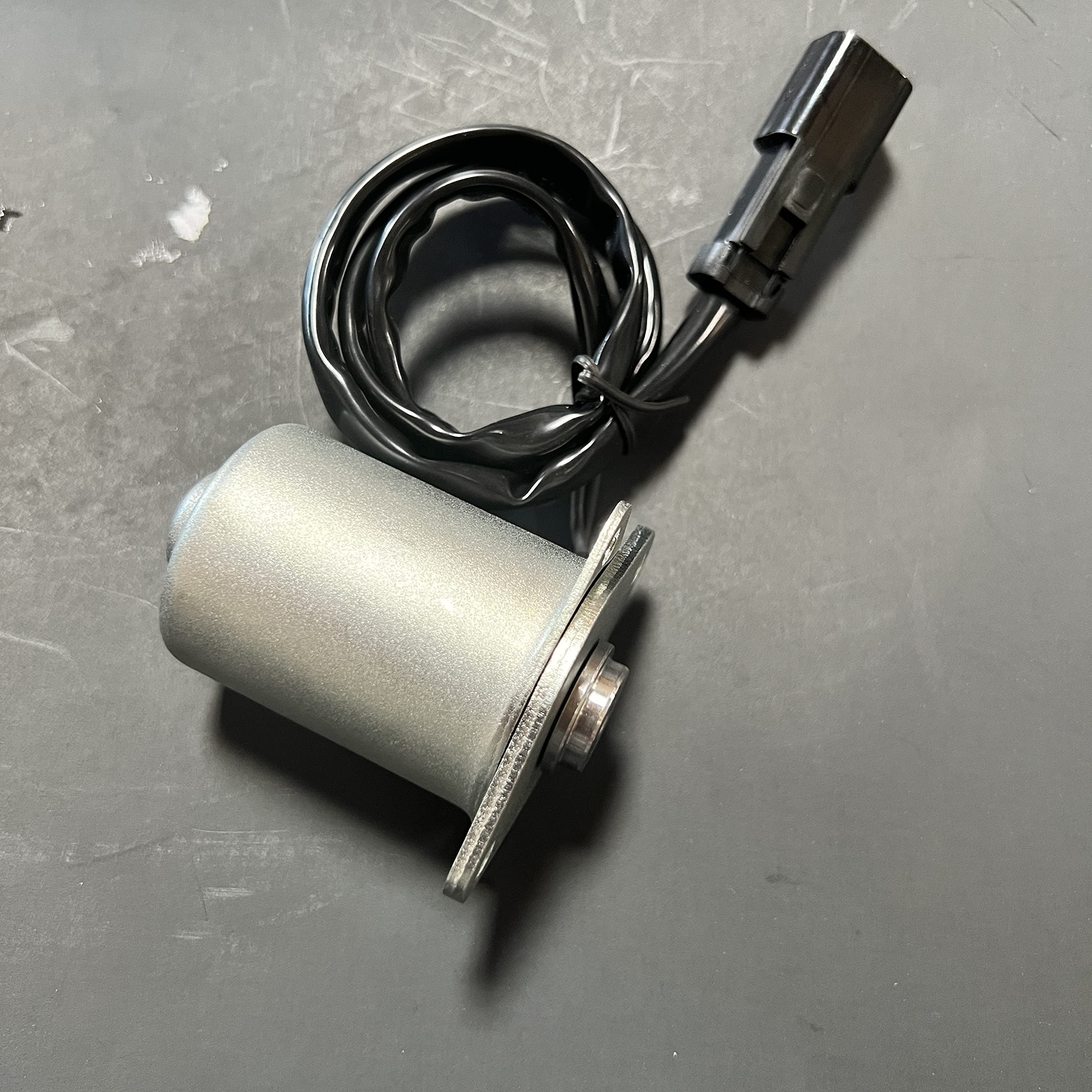 20Y-60-32120 20Y-60-32121 Solenoid Valve for Komatsu PC200-7 PC360-7 PC400-7 PC300-7 PC450-7