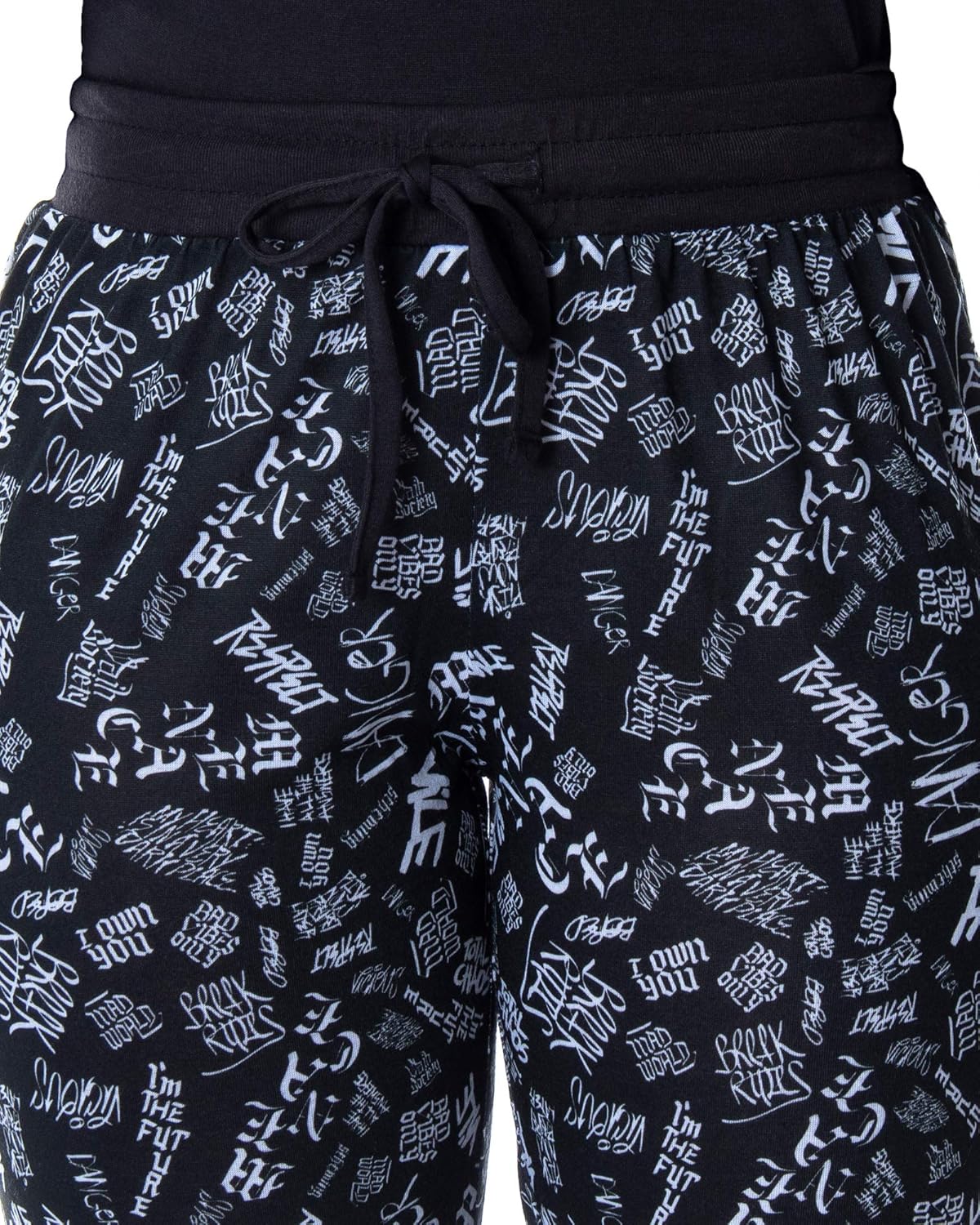 Disney Villains Women's Cruella De Vil 2 Piece Shirt And Pants Jogger Style Pajama Set - Image 3