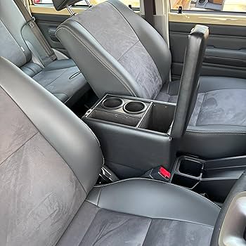 ランクル70用TMEセンターアームレスト（ドリンクホルダー付き） Amazon | TME ランクル70 全年式対応 70系プラド アームレスト