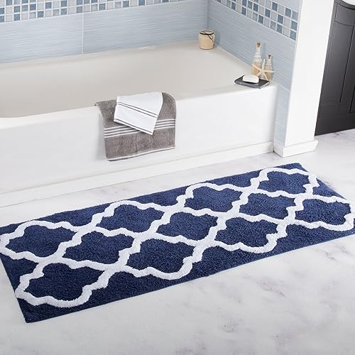Bedford Home Tapete de baño con enrejado 100% algodón, 24 x 60 pulgadas, color azul marino