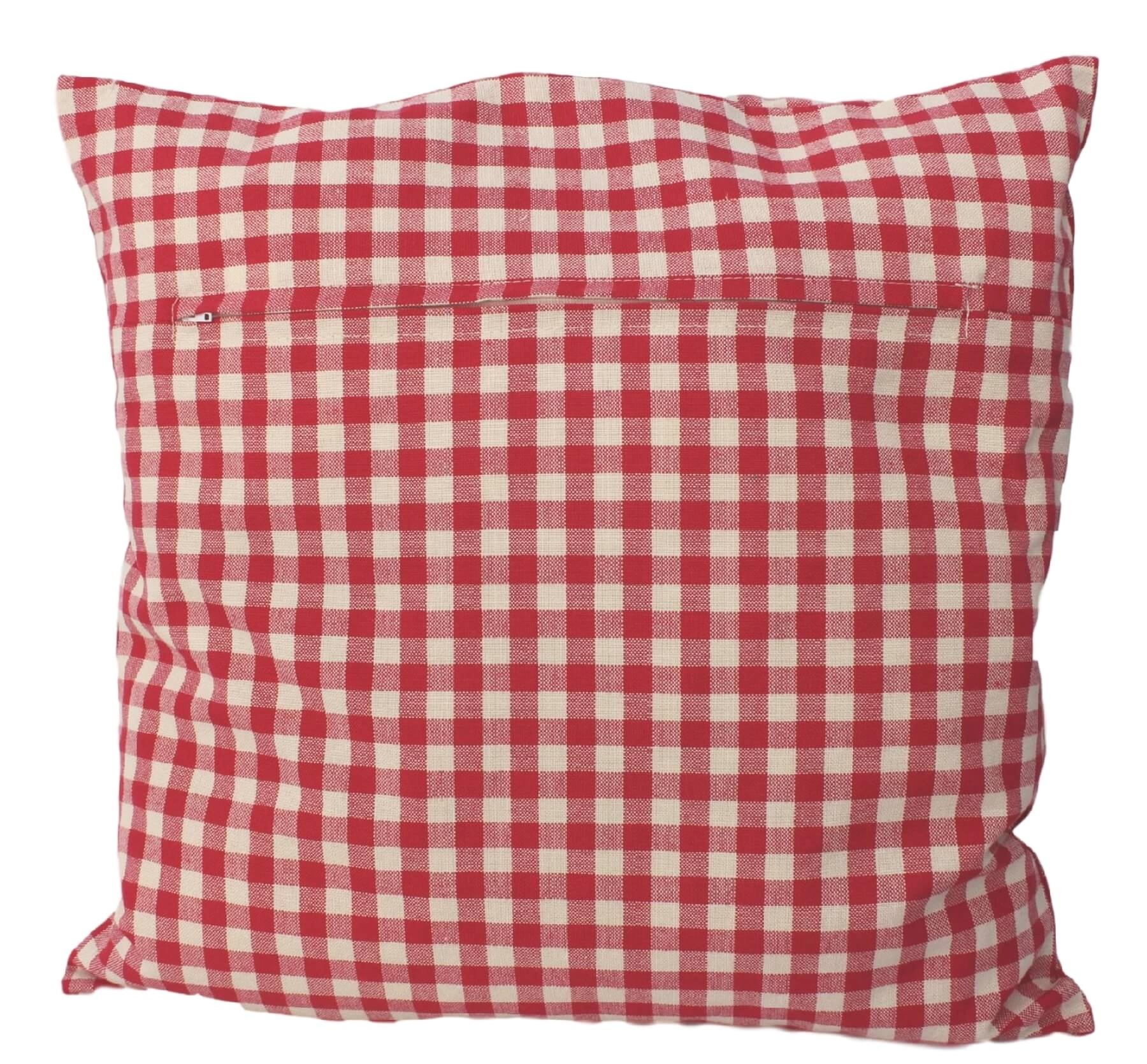 myZirbe Zirbenkissen rot kariert mit Herz Stickerei befüllt mit Zirbenflocken aus Zirbenholz Größe 40x40 cm
