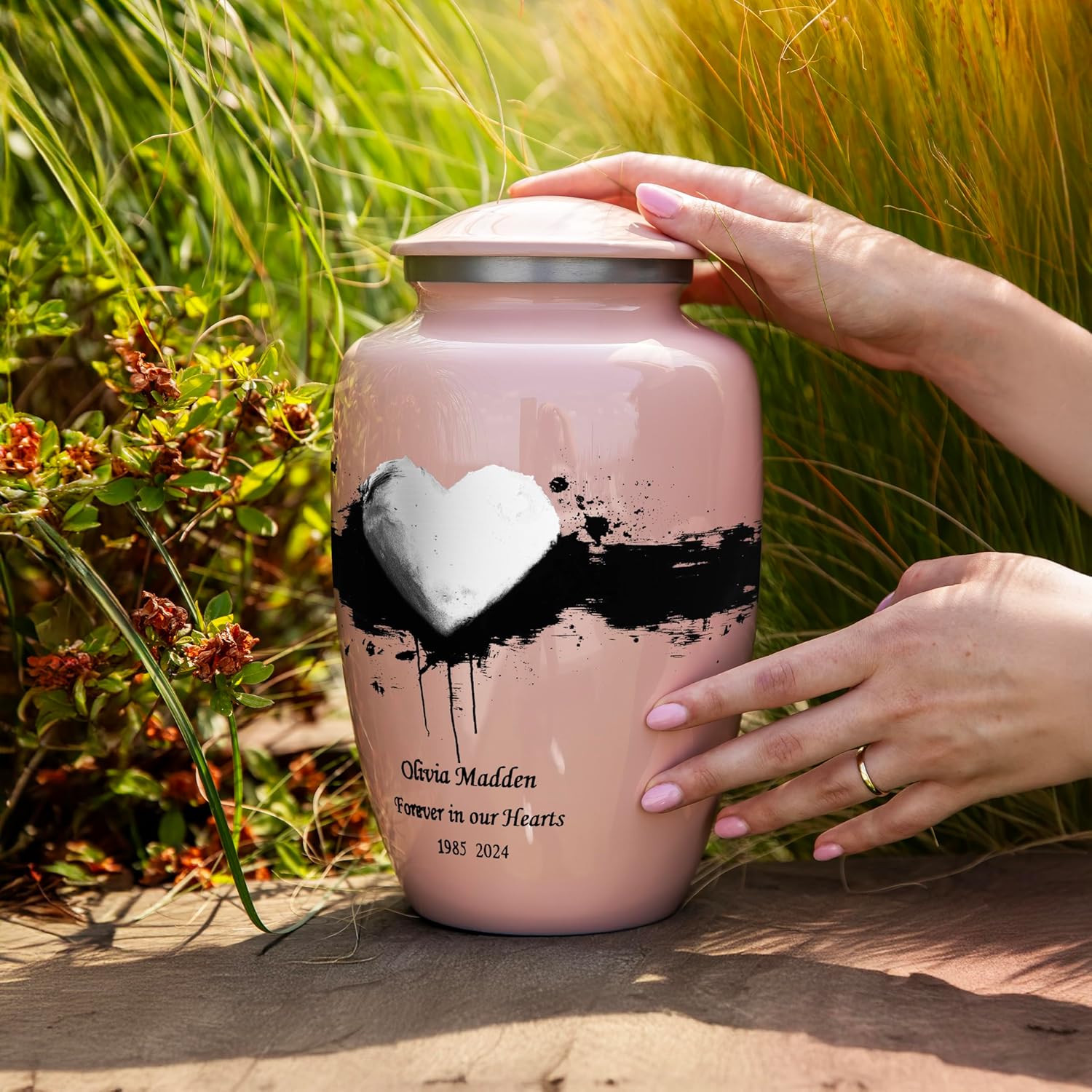 Heart Urns for Human Ashes for Women, Cremation urn for Ashes Adult Male, Funeral Urn for Ashes for Women & Man, Decorative Heart Urn (Pink, Large)