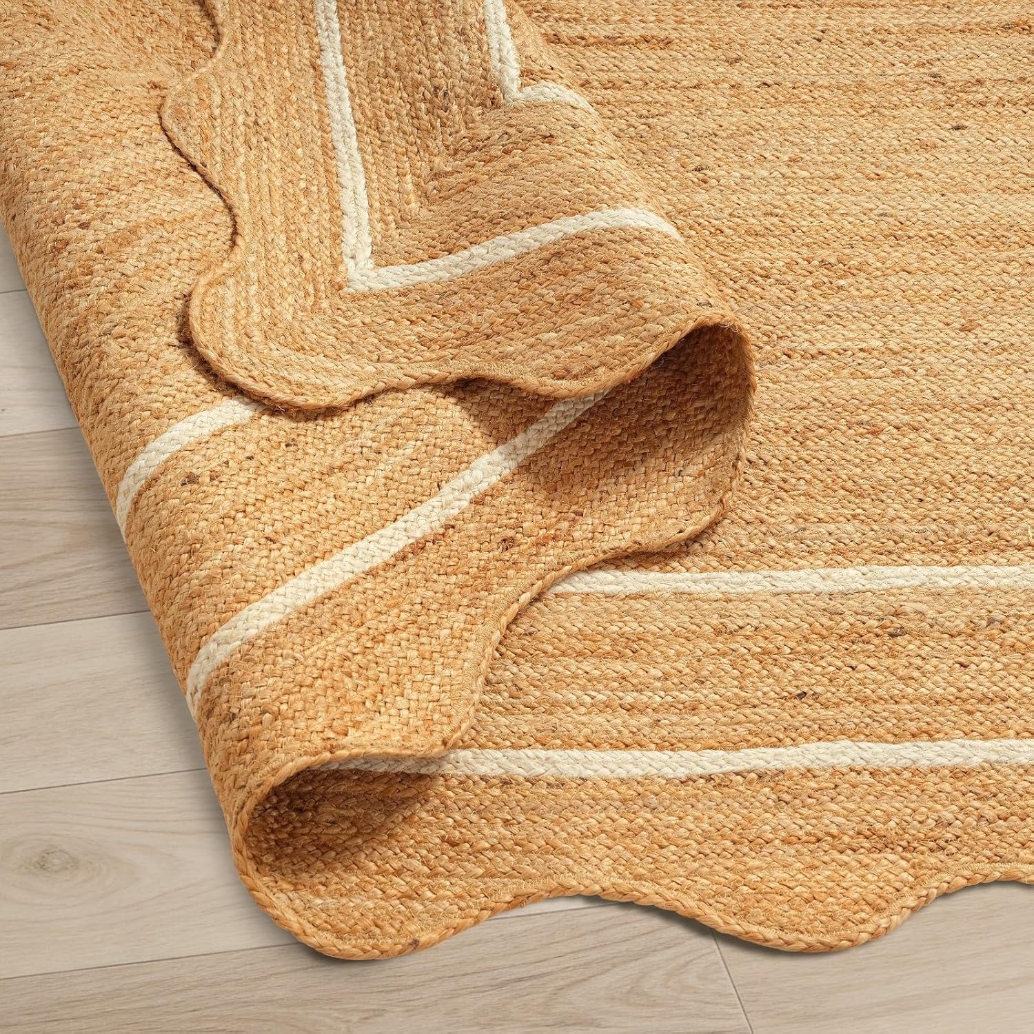 GRUHUM Jute Area Rug 2'x3' ft Wave Scalloped Natural Ivory Border Handwoven Boho Reversible Rustic Farmhouse Soft Braided EcoFriendly Rug - Indoor Livingroom Kitchen Hallways Entryway 2x3 ft Doormat