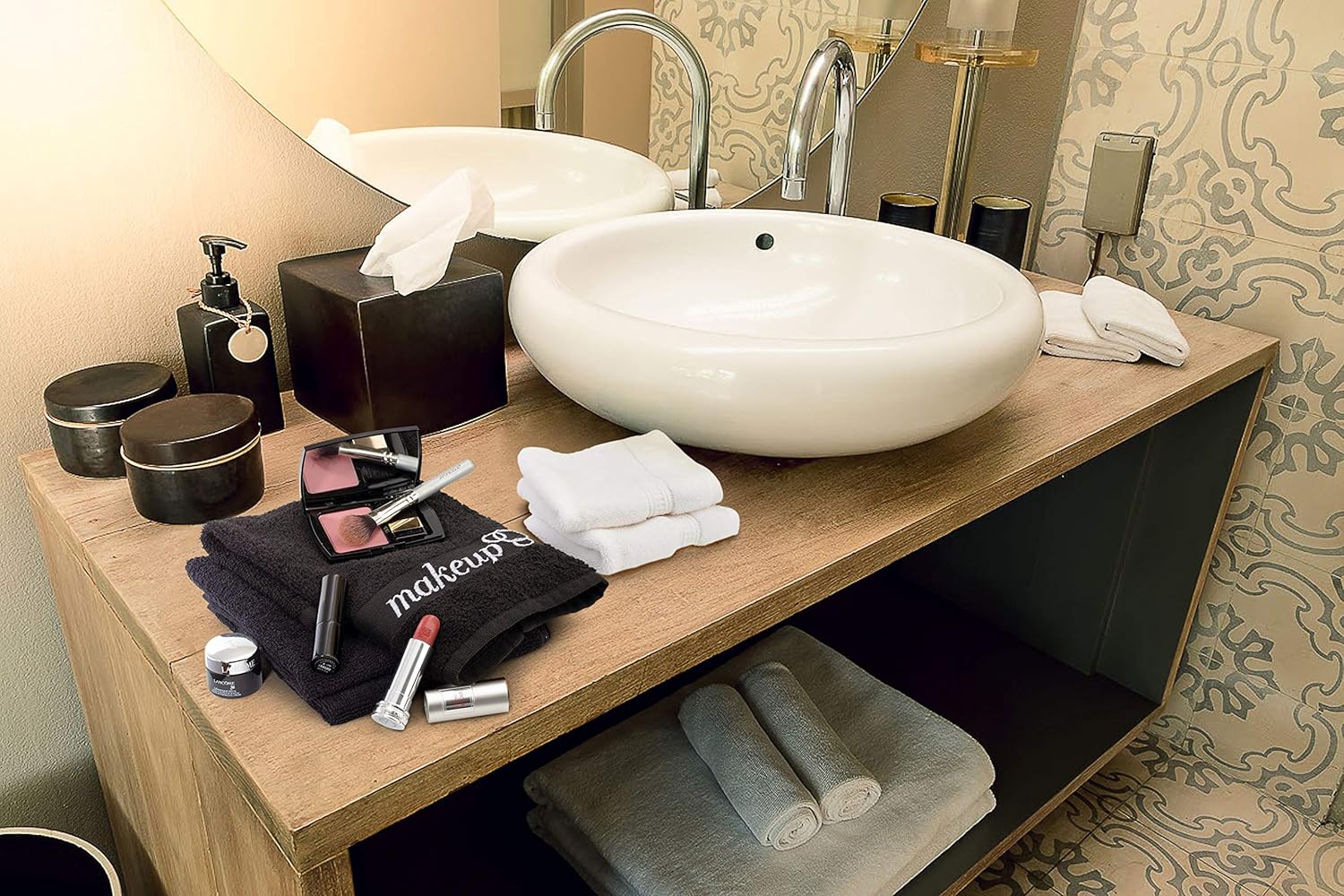 Black Makeup Remover Cloth Towels – Set of 6 Facial Makeup Eraser Towels 13" x 13" – Made in Turkey – Ultra Soft 100% Cotton – Chic Black Color – Beautiful Design – Gentle & Safe on Skin