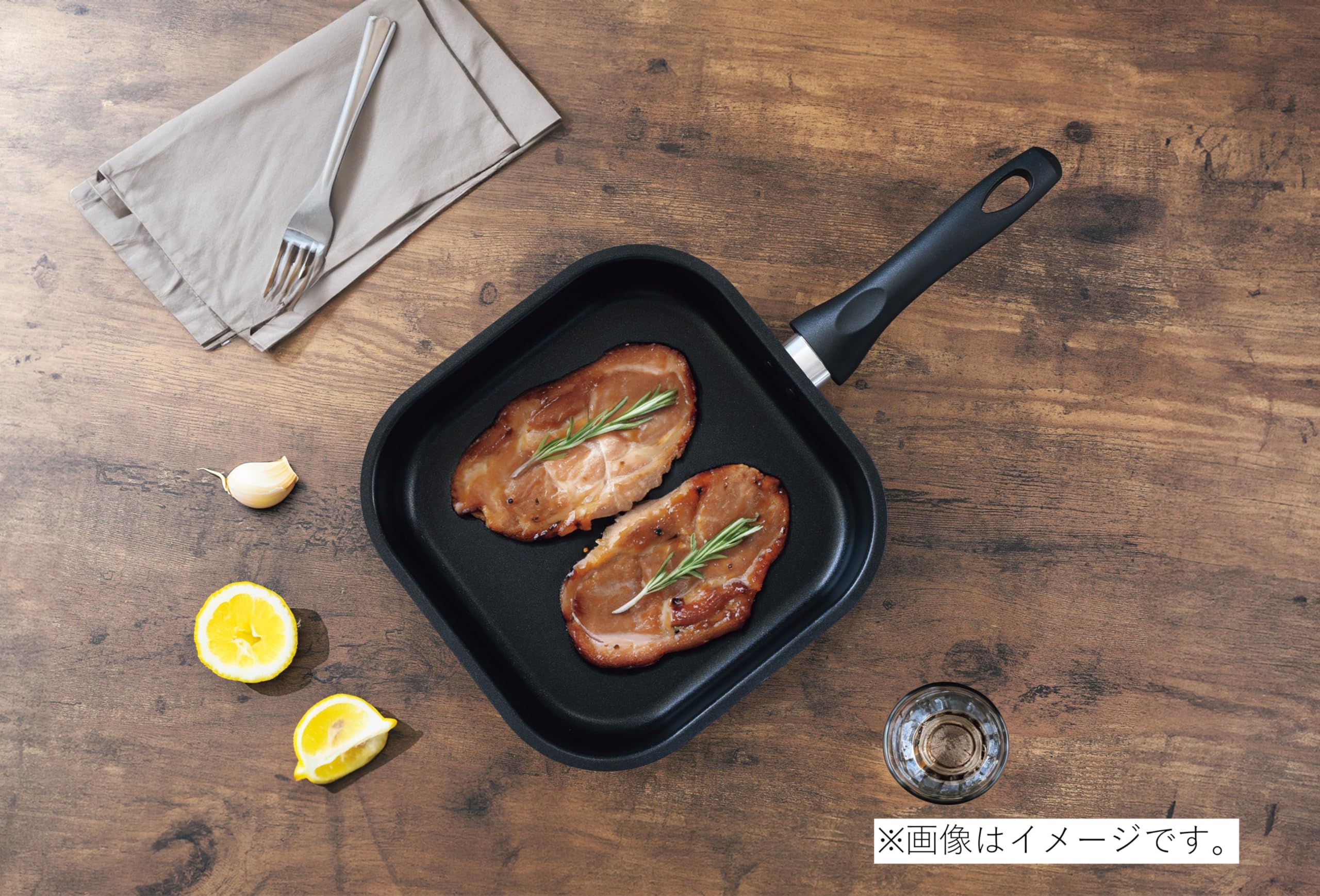 フライパンと鍋 Amazon｜サミット工業 鉄なべ流 エンボスフライパン 24cm｜中華