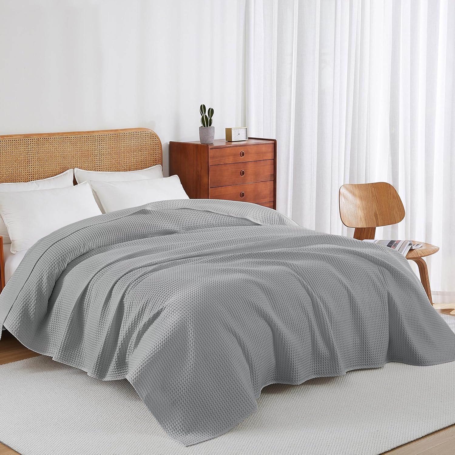 100% Egyptian Cotton Waffle Weave Throw Blanket for Bed Couch Sofa Home Decor, Soft Lightweight Bed & Couch Blanket for All Seasons (Light Grey - King Size - 104 * 90") - Image 7