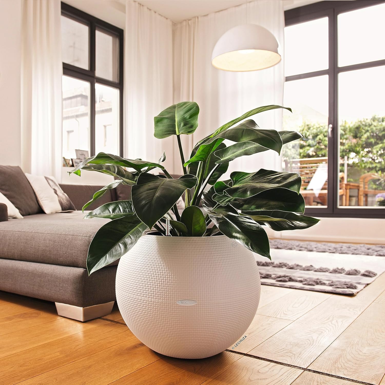 Lechuza Puro Color 50 White, Self-Watering Large Round Planter, D19.7 H15.4 in