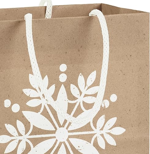 Miniatura 6 de Hallmark Bolsas de regalo reciclables (8 bolsas 3 pequeñas 6", 3 medianas 9", 2 grandes 13") Kraft marrón con copo de nieve, cuadros y árboles para