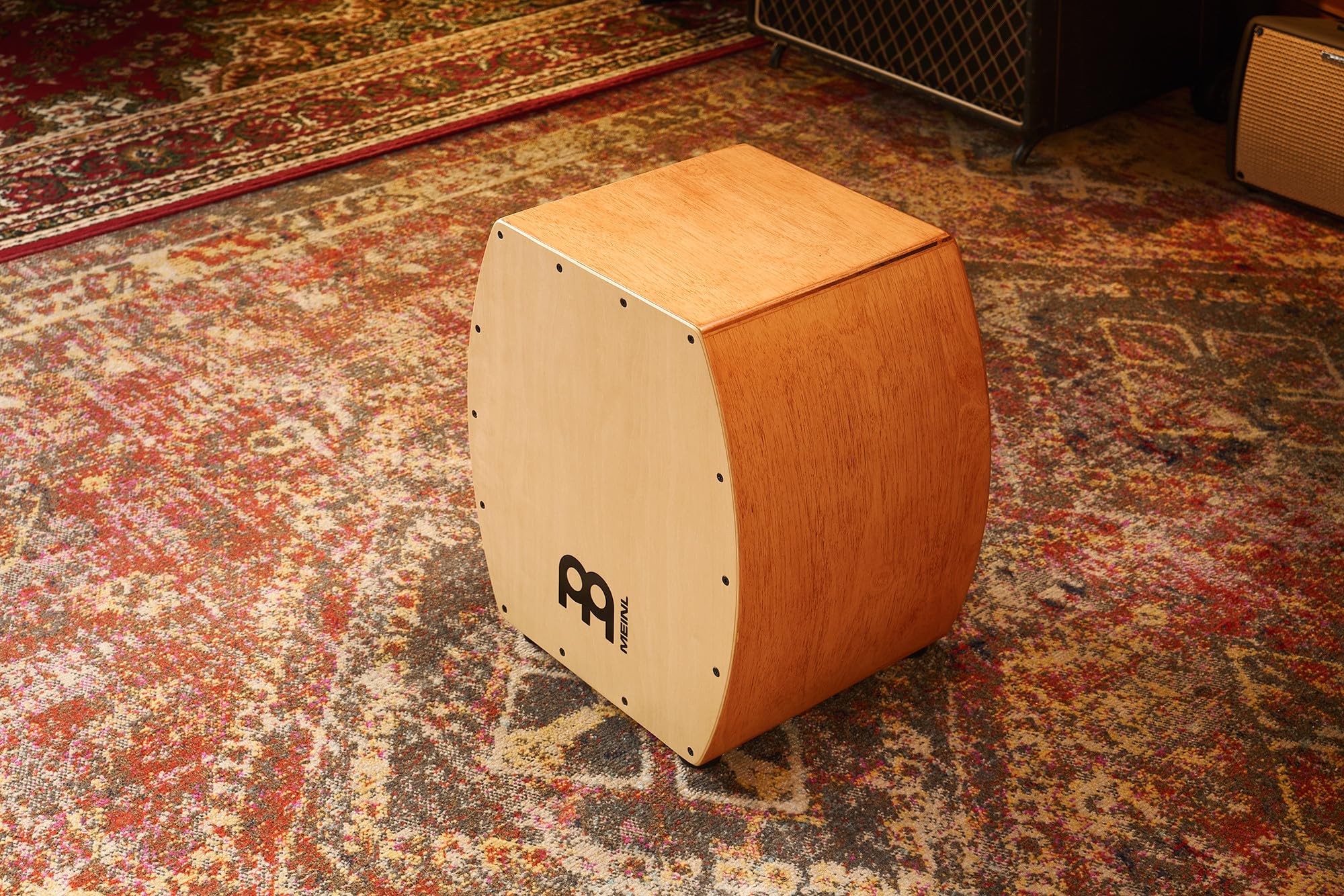 Meinl Percussion Arch Bass Cajon - Drum Box Bulbosa con Suono Rullante e Bassi Profondi - Suprrficie di Suono in Acero (SUBCAJ7SNT-M)