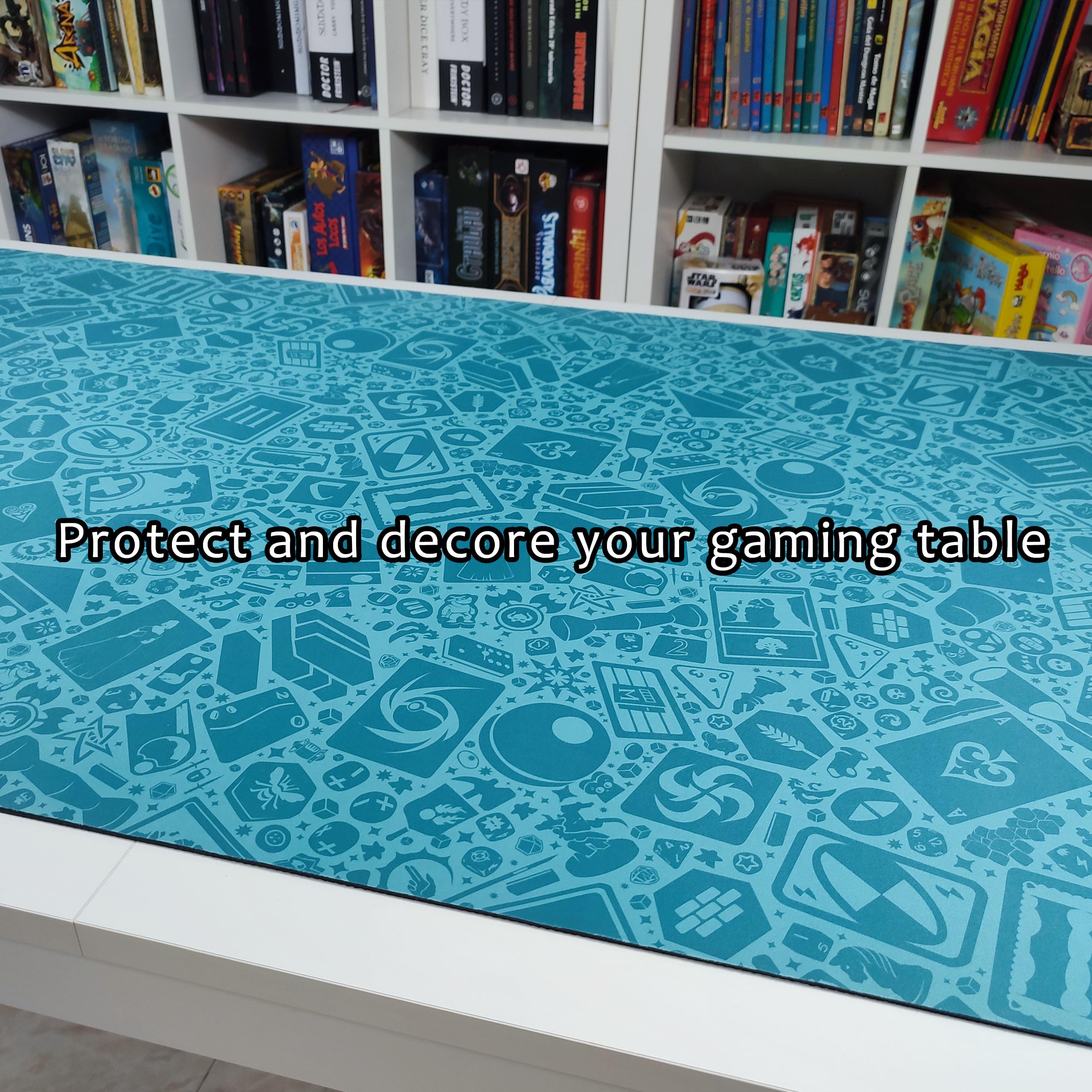 Neoprene Play Mat | Tapete especializado para Juegos de Mesa, Dados y Cartas | 140 x 80 cm | Impermeable, Antideslizante y Enrollable (Gaming (Blue))
