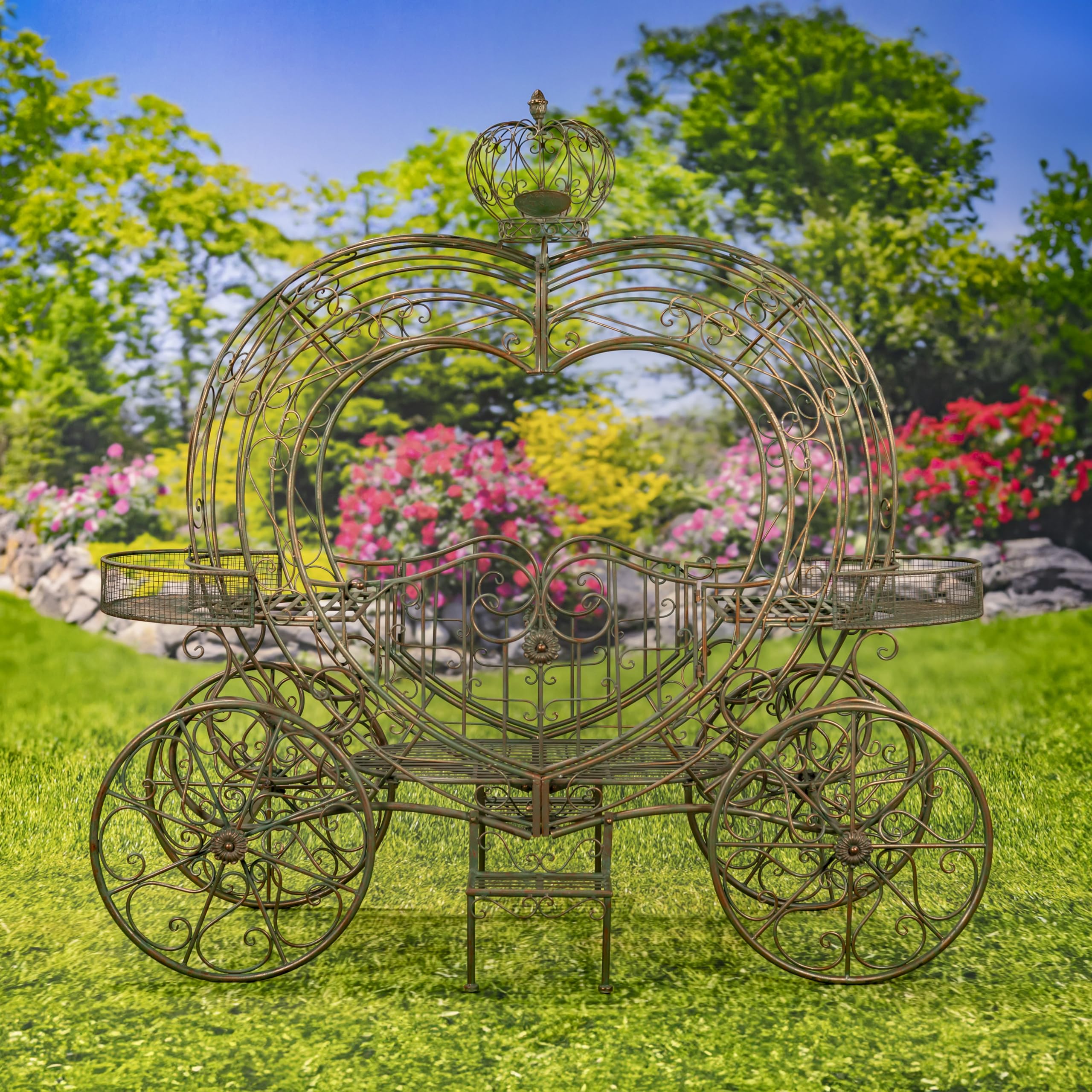 FLOWER BOMBER BRONZE STATUE ♯2 Flower bomb. Takashi Murakami shines with his highly