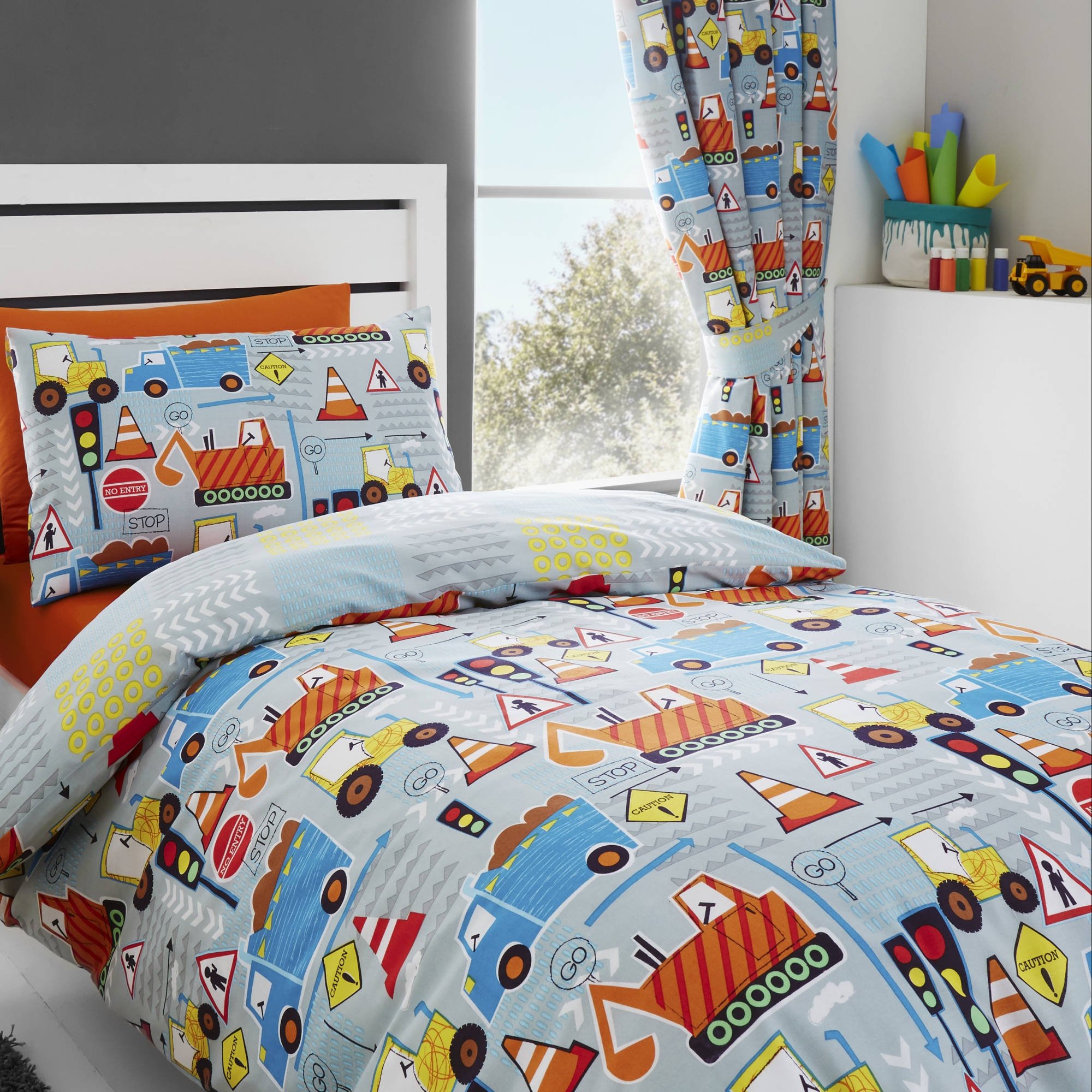 Rideaux occultants enfants grands camions de chantier gris thermiques 66x72