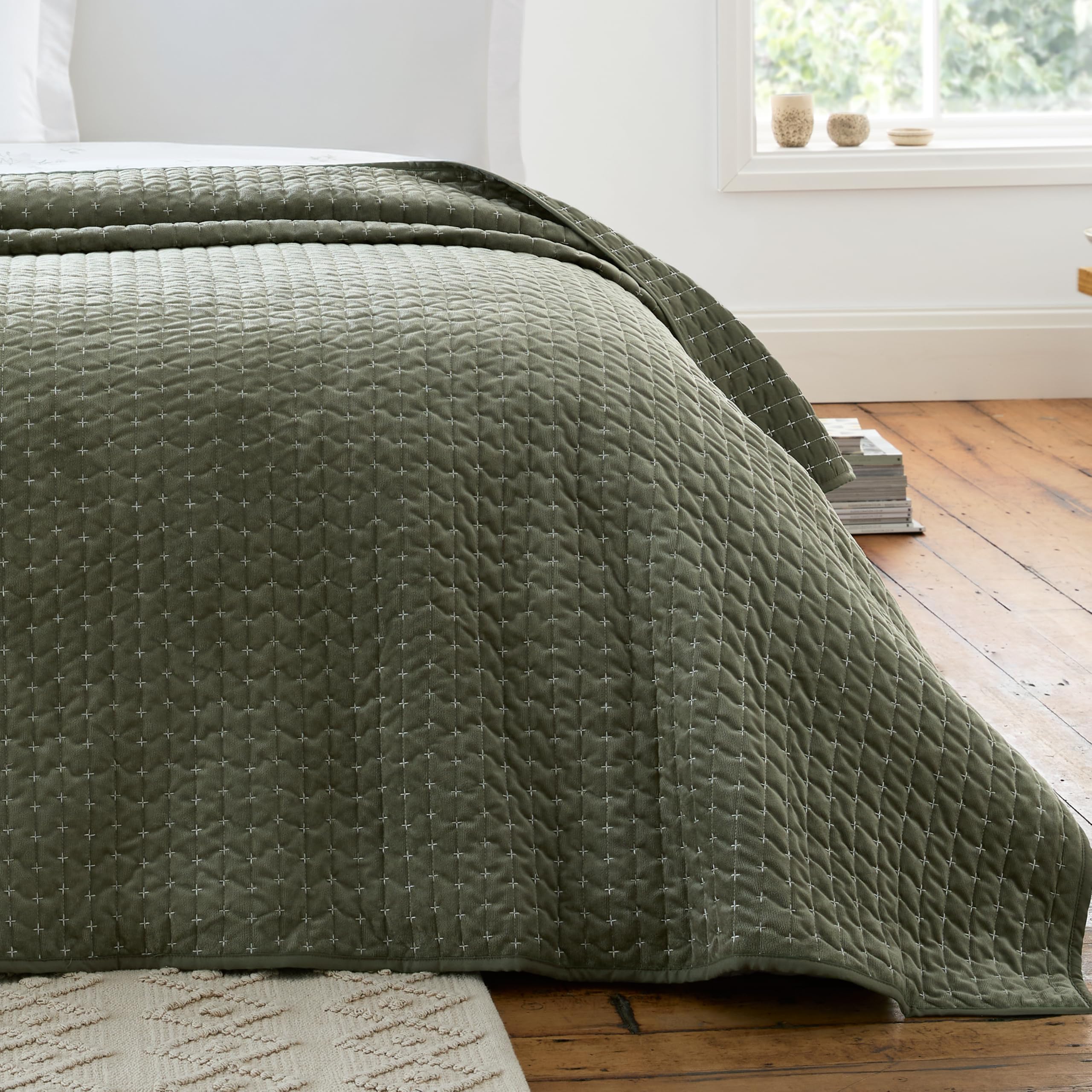 Bianca Attica Velvet Embroidered 240x260cm Bedspread Green