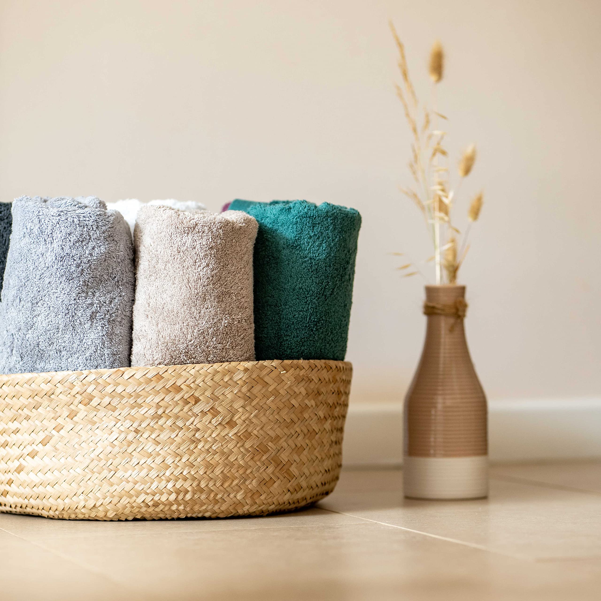 herzbach home Premium handdoeken 50 x 100 cm, set van 2, hoogwaardige, zachte en absorberende handdoeken in de beste kwaliteit, 100% natuurlijk katoen