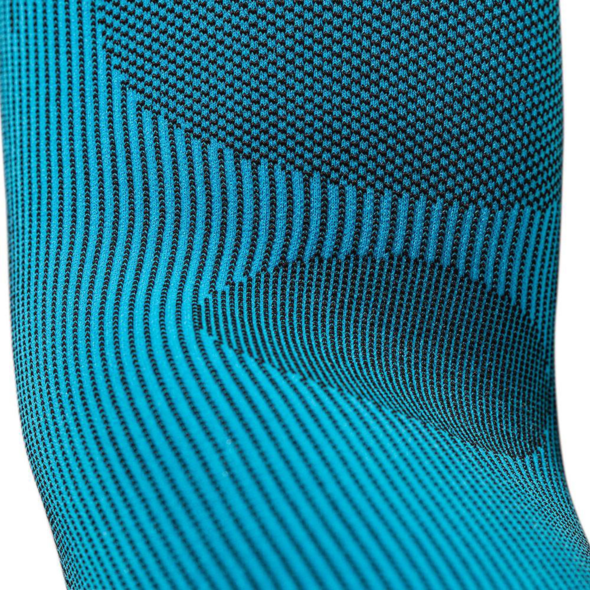 Bauerfeind Sports Compression Arm Sleeves - Gradient Compression Improves Oxygen/Blood Circulation - 1 Pair