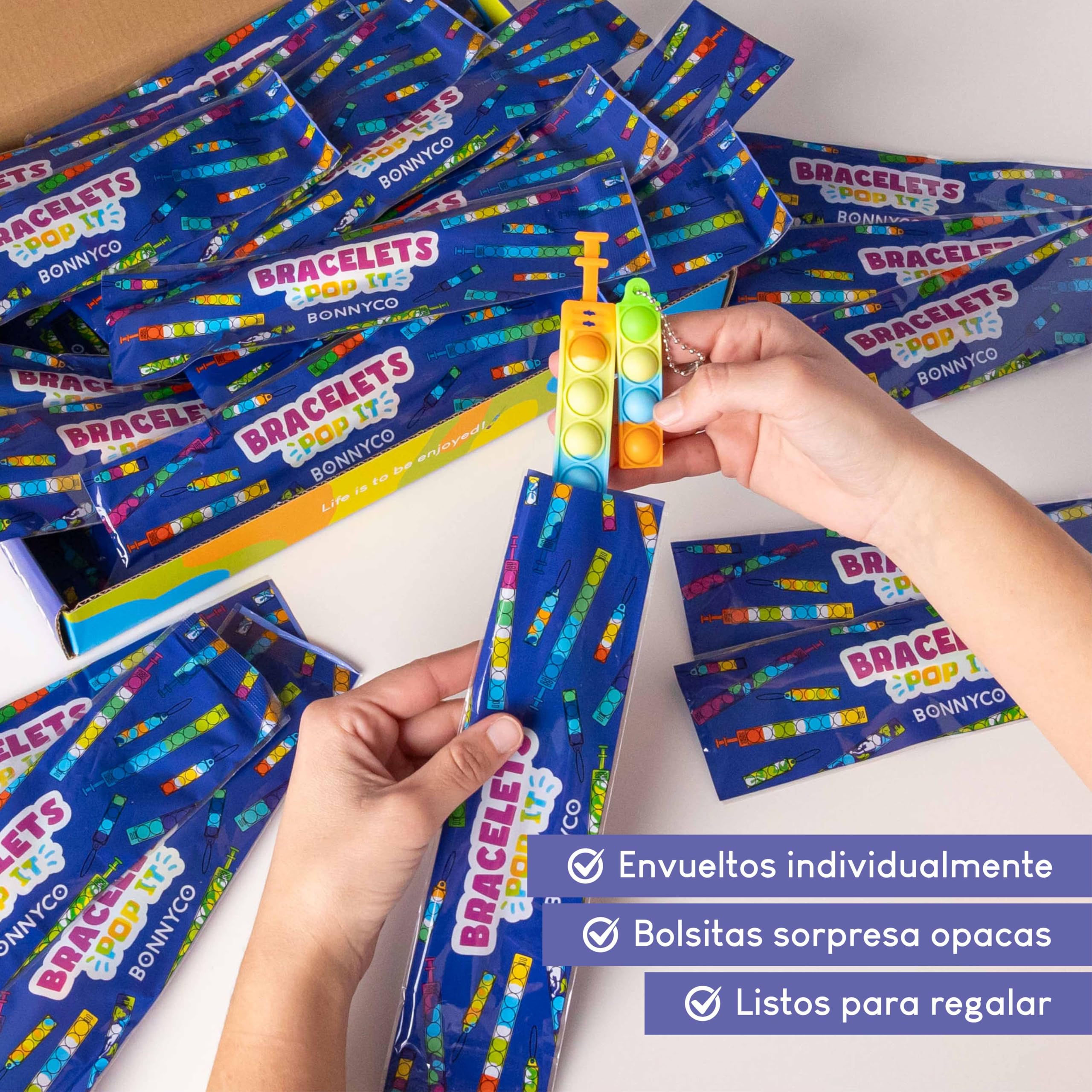 BONNYCO Pulseras y Llaveros Pop It Pack 60 Regalos Cumpleaños Niños Colegio. Detalles Cumpleaños Niños, Relleno Piñata Infantil. Fidget Toy para Regalitos Invitados, Regalos Alumnos Primaria