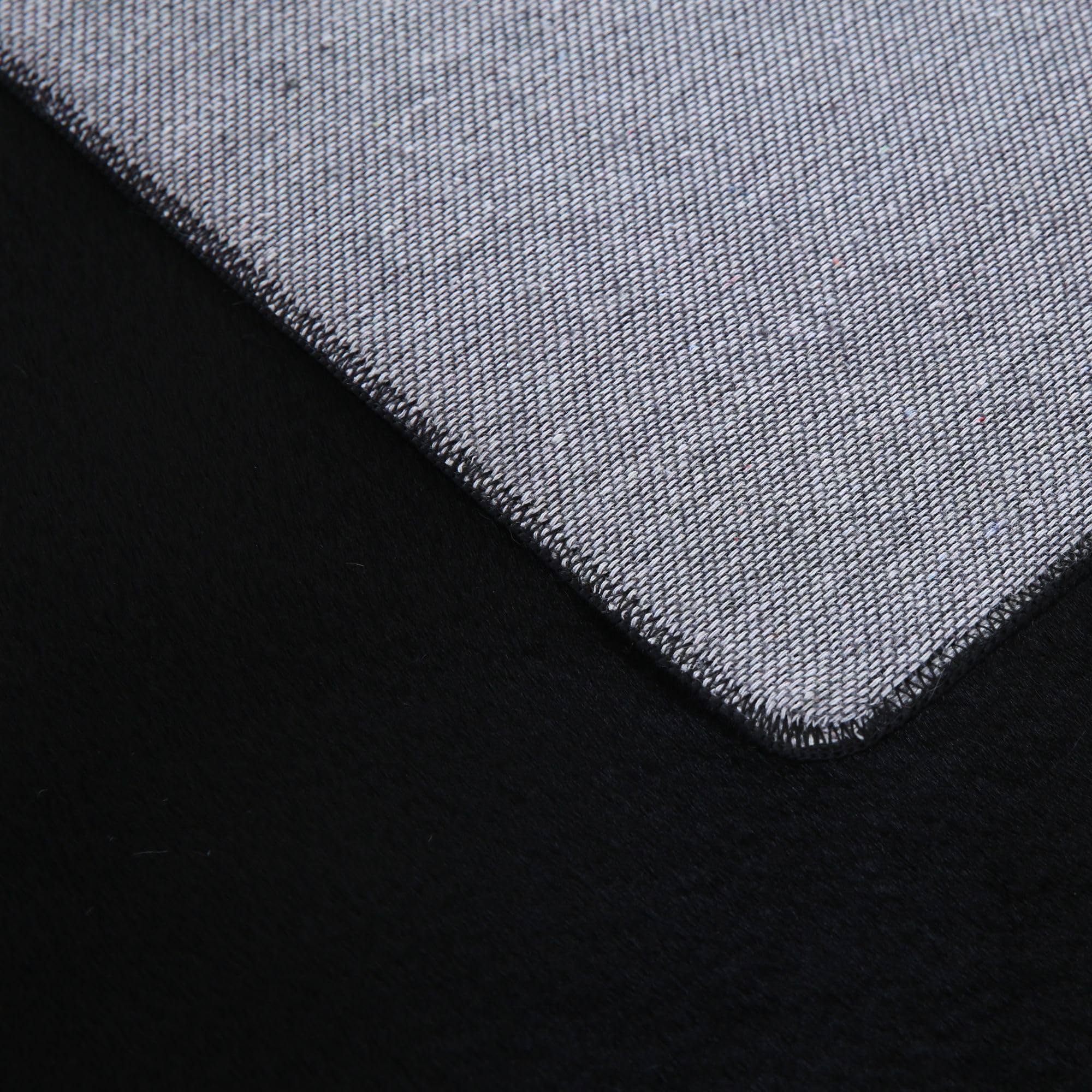 Carpetsale24, Pluszowy Dywan do Salonu Czarny 140x200 cm Wysokie Włókno Długowłosy Sztuczne Futro Miękki Nowoczesny Jednokolorowy Puszysty, Pralny Dywan