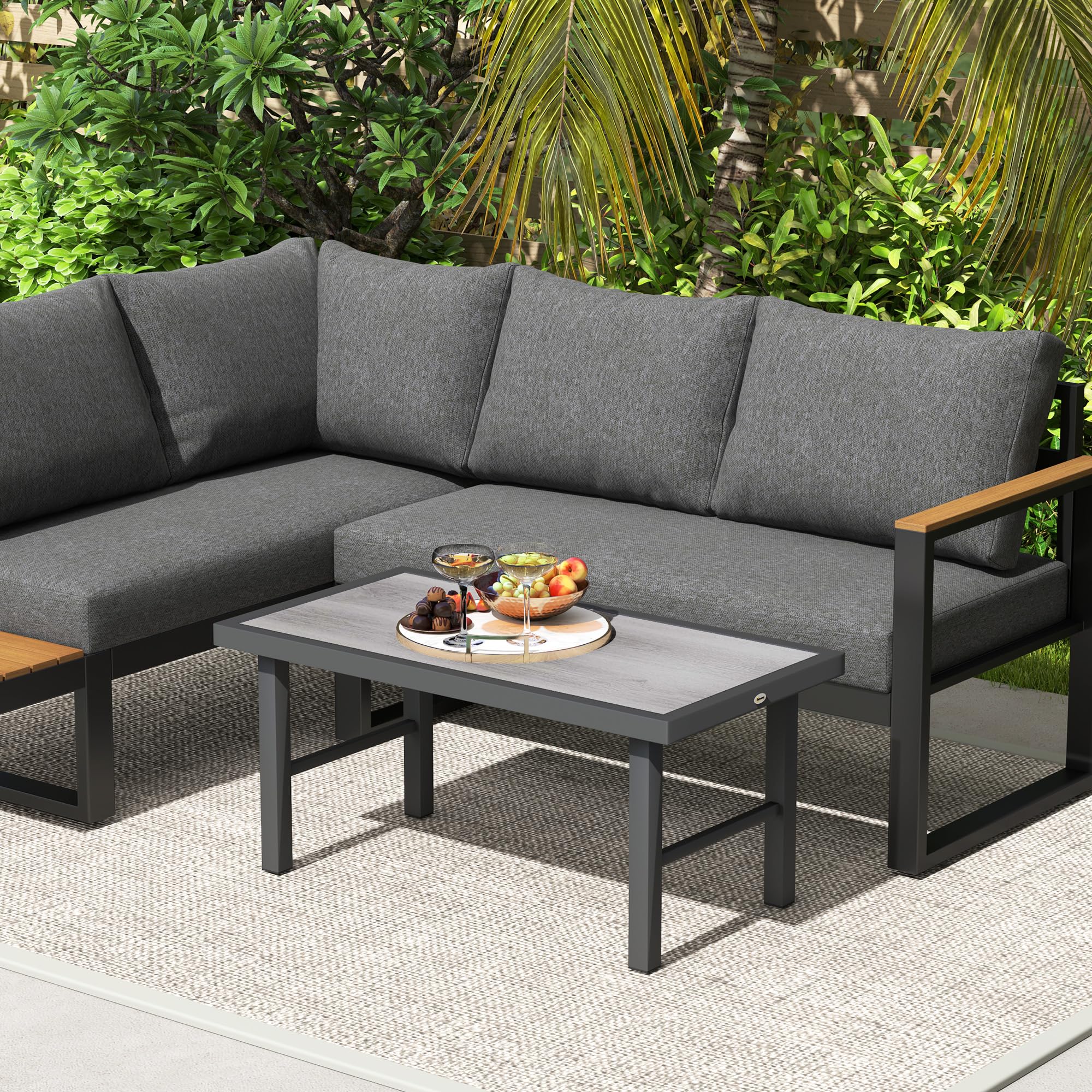 Outsunny Table Basse de Jardin rectangulaire Table de Jardin avec Plateau SPC à Effet Bois pour intérieur/extérieur en métal, 100 x 52 x 46 cm, Effet Bois Gris