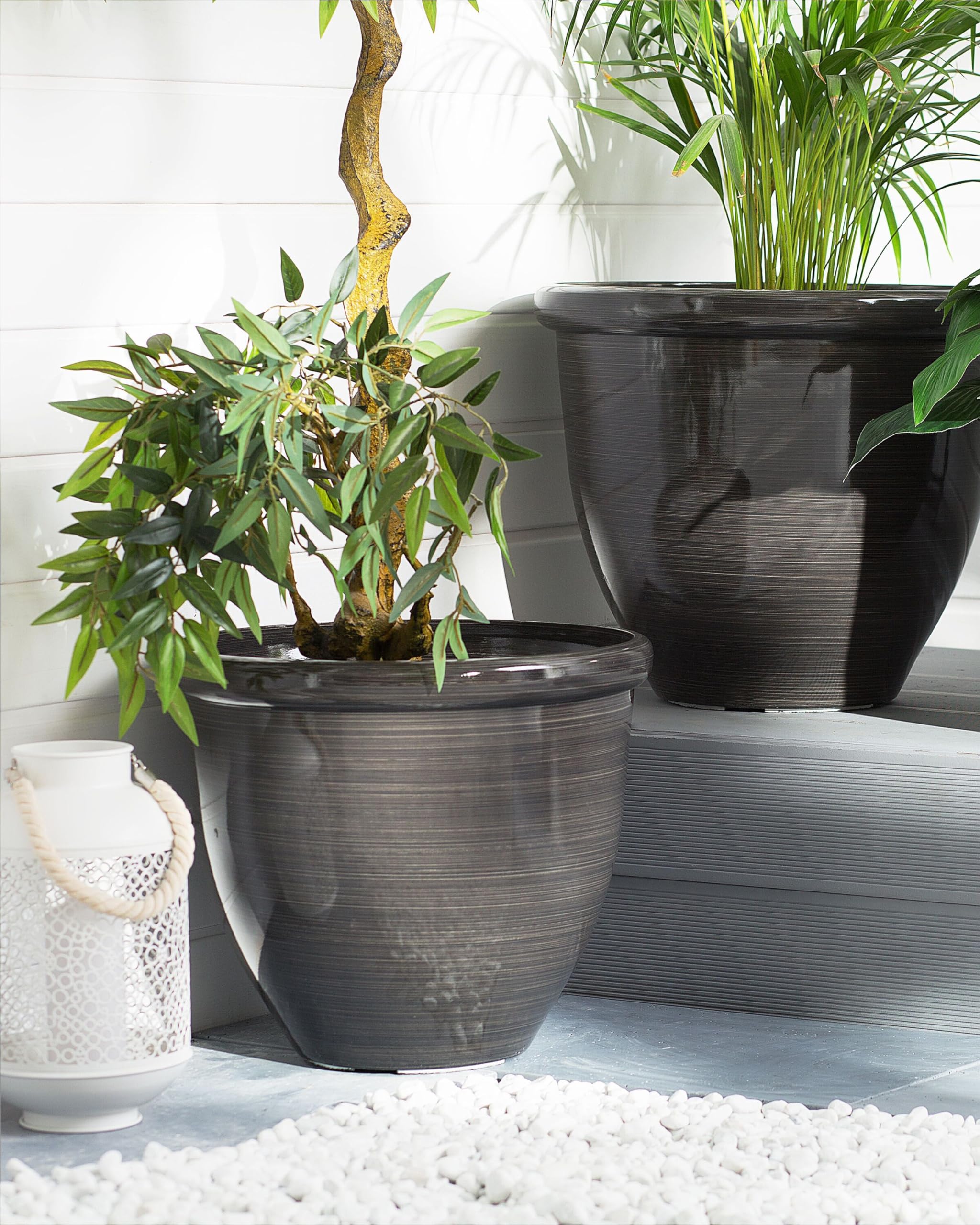 Beliani Grand Cache-Pot Rond Marron, Diamètre 44 cm en Mélange de Fibres au Design Moderne Idéal pour Intérieur et Extérieur