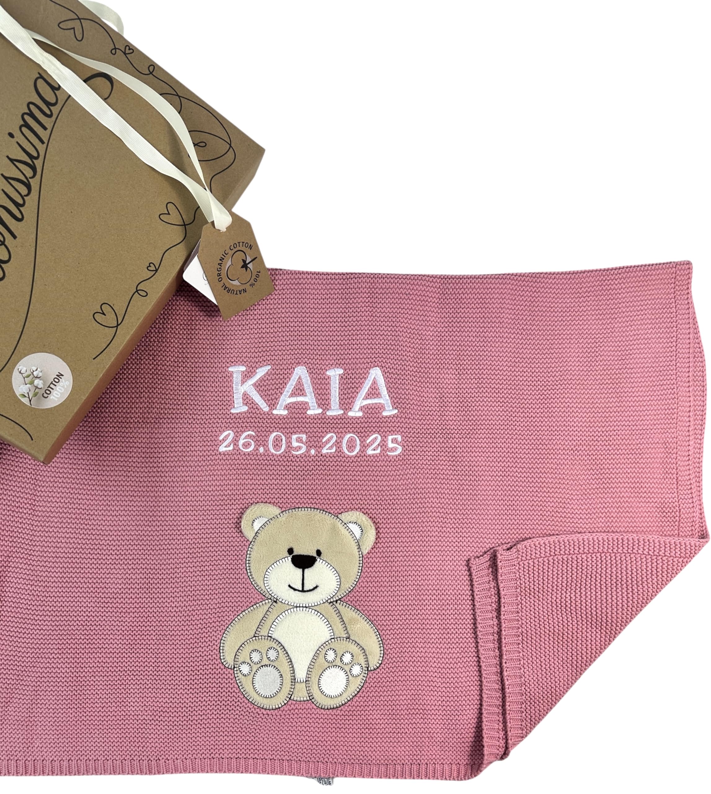 KIDDI-MEDIA Hochwertige Babydecke mit Namen und Geburtsdatum aus 100% Baumwolle/in representativer Geschenkbox/zur Taufe, Geburt, Babyparty, auch als Überwurfdecke (Altrosa Bär)