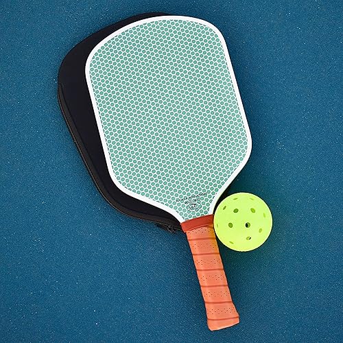 Miniatura 6 de Flying H - Pala de pickleball  Aprobado por USAPA  Superficie de fibra de carbono  Núcleo de panal  Diseño clásico  Agarre cómodo  Cubierta de