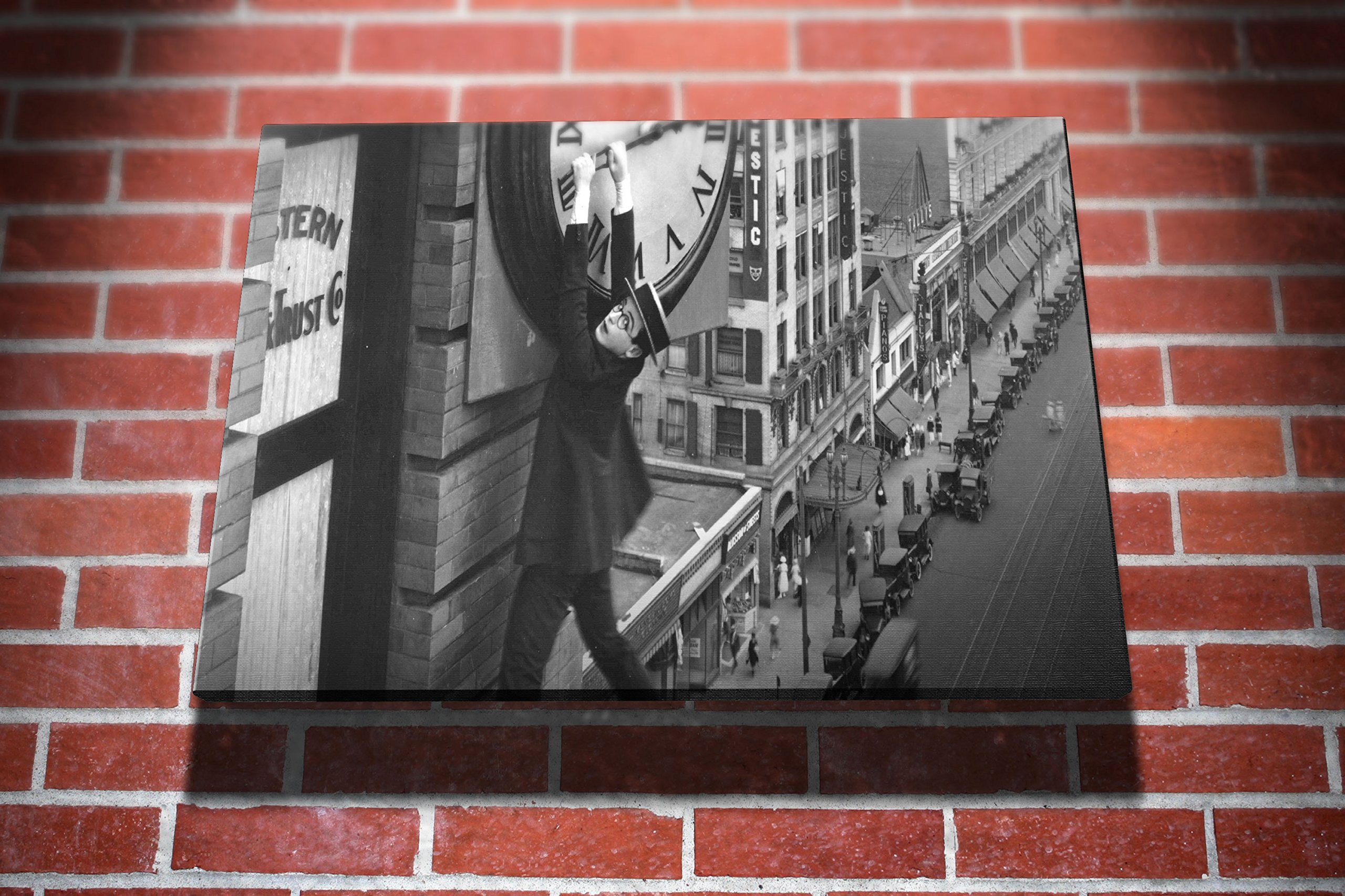 I Art Box Safety Last 1923 Harold Lloyd Dangling From Clock Gallery Framed Canvas Art Picture Print