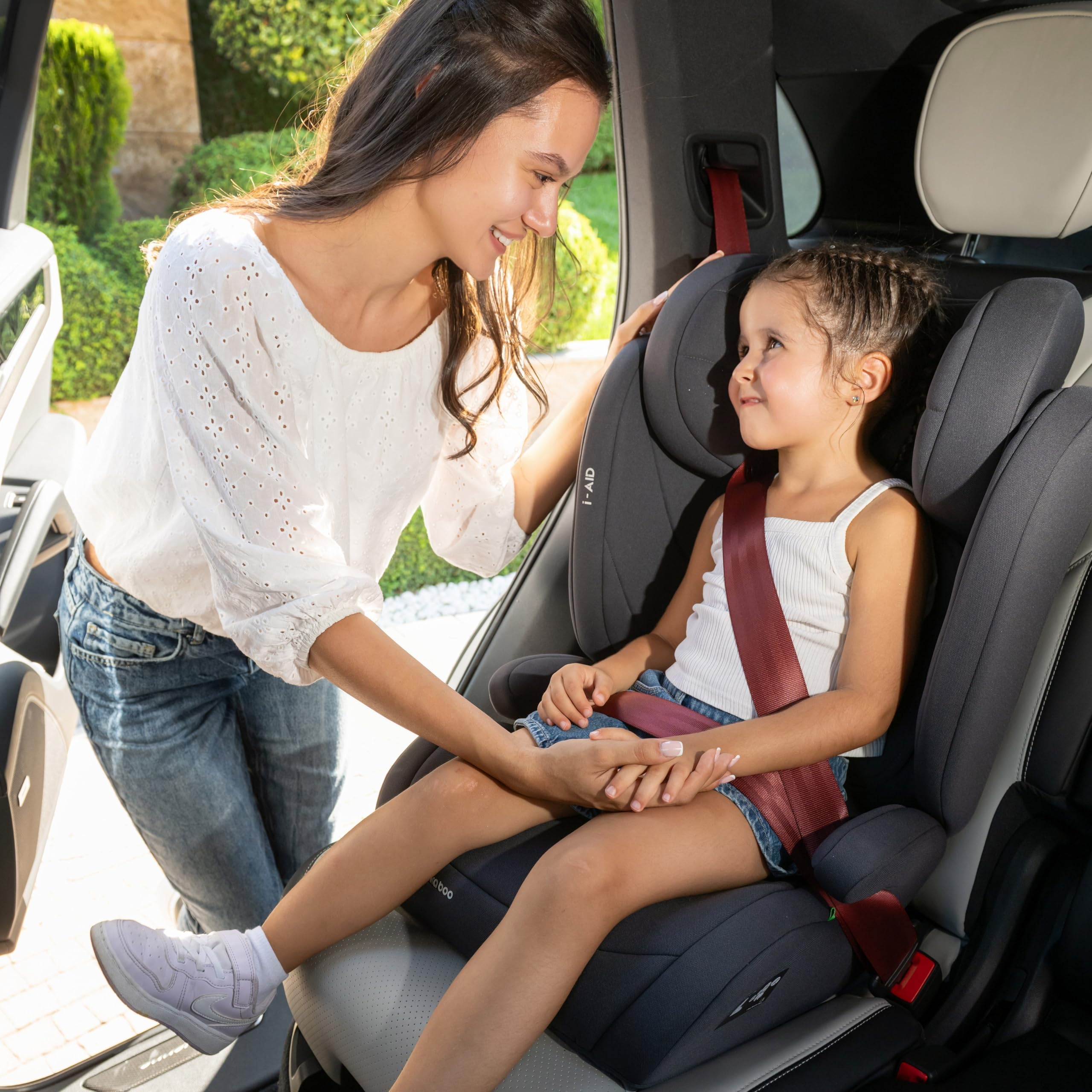 KikkaBoo Fotelik Samochodowy i-AID i-Size 100–150 cm, Grupa 2/3 ISOFIX, dla Dzieci 3,5–12 Lat (15–36 kg), Regulowany Zagłówek w 13 Pozycjach, Szary