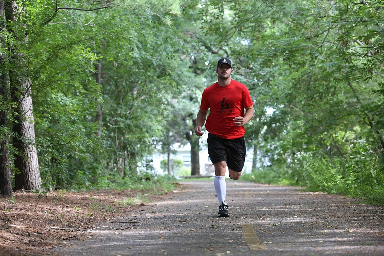 B-Driven Sports Graduated Compression Socks - Medical Grade 20-30mmHg Support Socks for Leg Swelling, Muscle Strain & Pain Relief - Knee High Pressure Socks, DVT Prevention & Arch Support