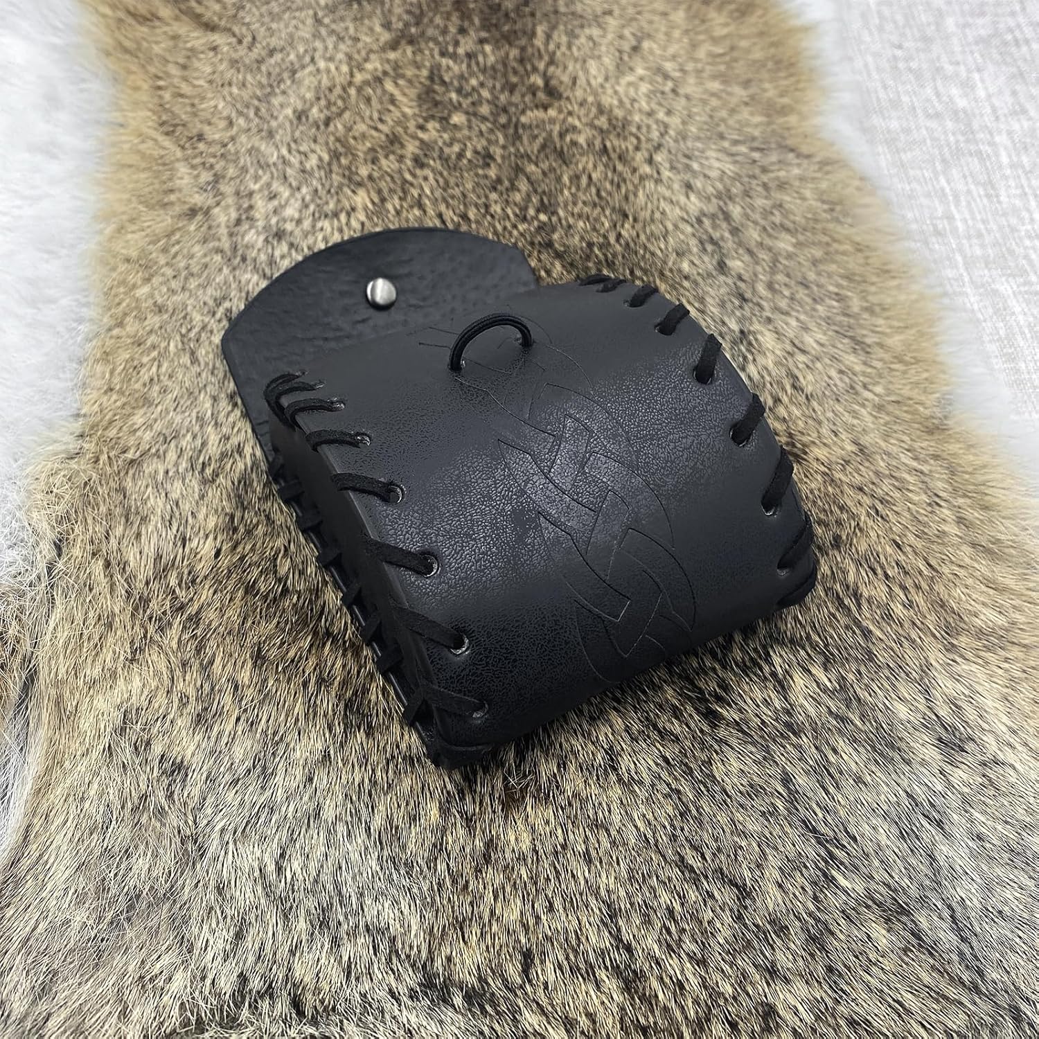 HiiFeuer Medieval Faux Leather Mini Belt Bag, Portable Renaissance Belt Pouch, Nordic Coin Purse Dice Bag for LARP Ren Faire (Black A) - Image 5