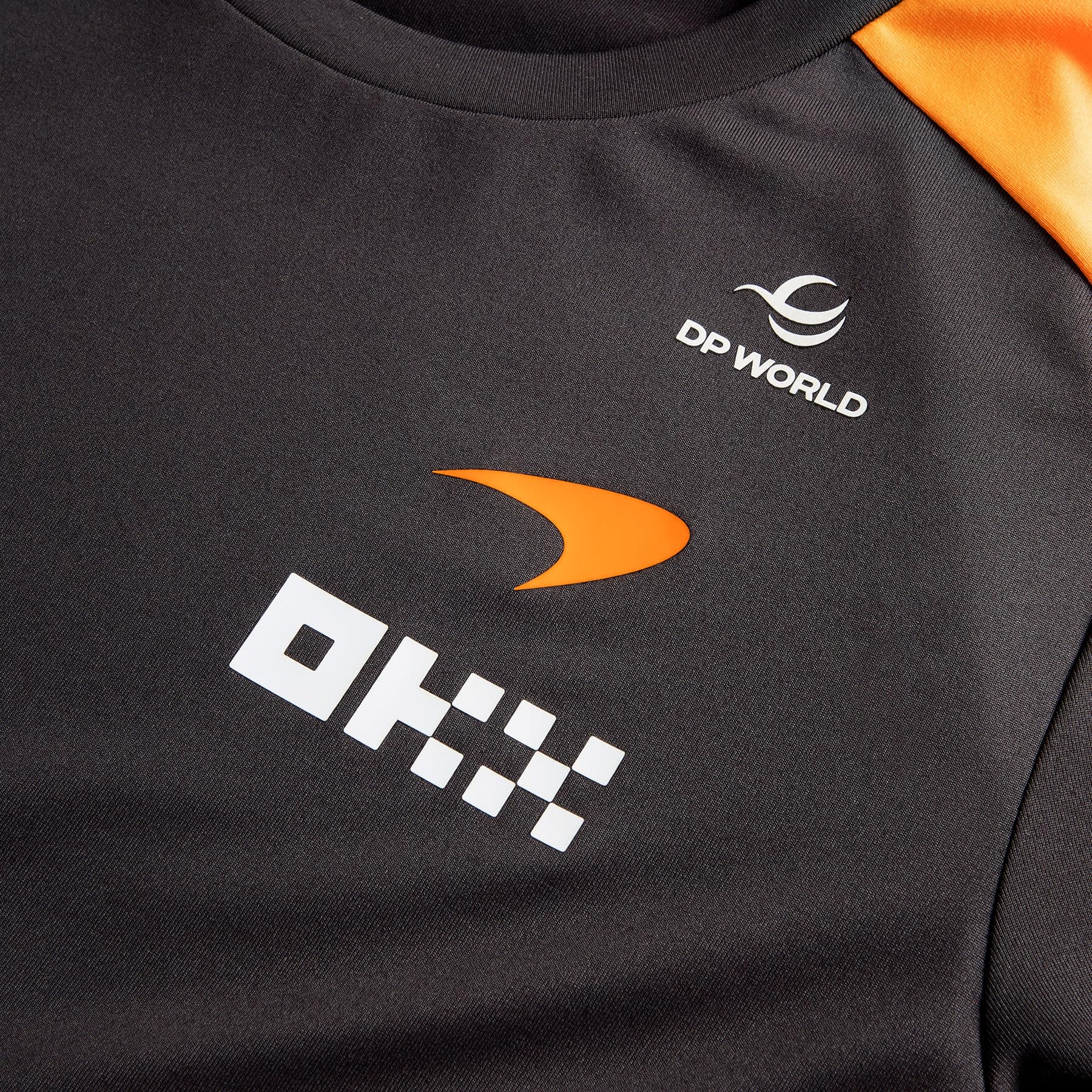 PUMA McLaren F1 2026 Damen Team T-Shirt - Orange | Mit allen neuesten McLaren Formel-1-Team- und Partnerlogos, Offizielle lizenzierte Replica-Sammlung