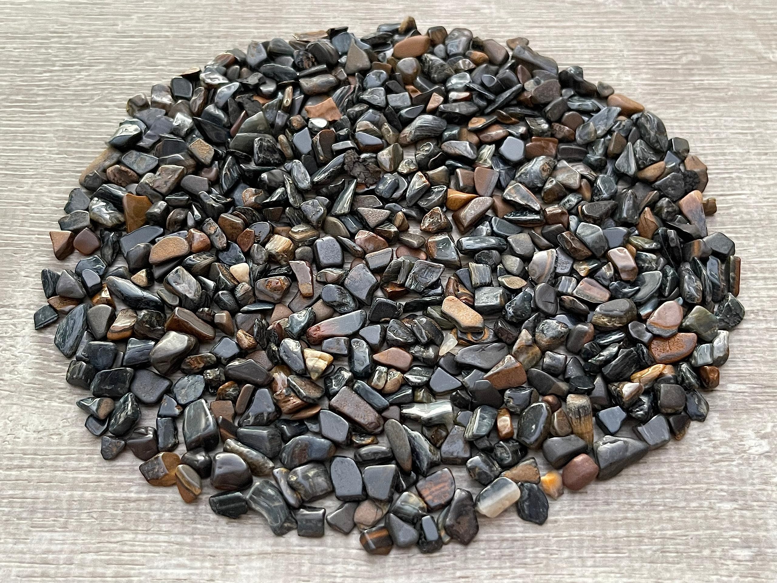 Großhandel natürliche halbgetrommelte Edelstein-Chips, zerkleinerte Mini-Kristalle, unregelmäßige Formen, ungebohrte Kristallsplitter