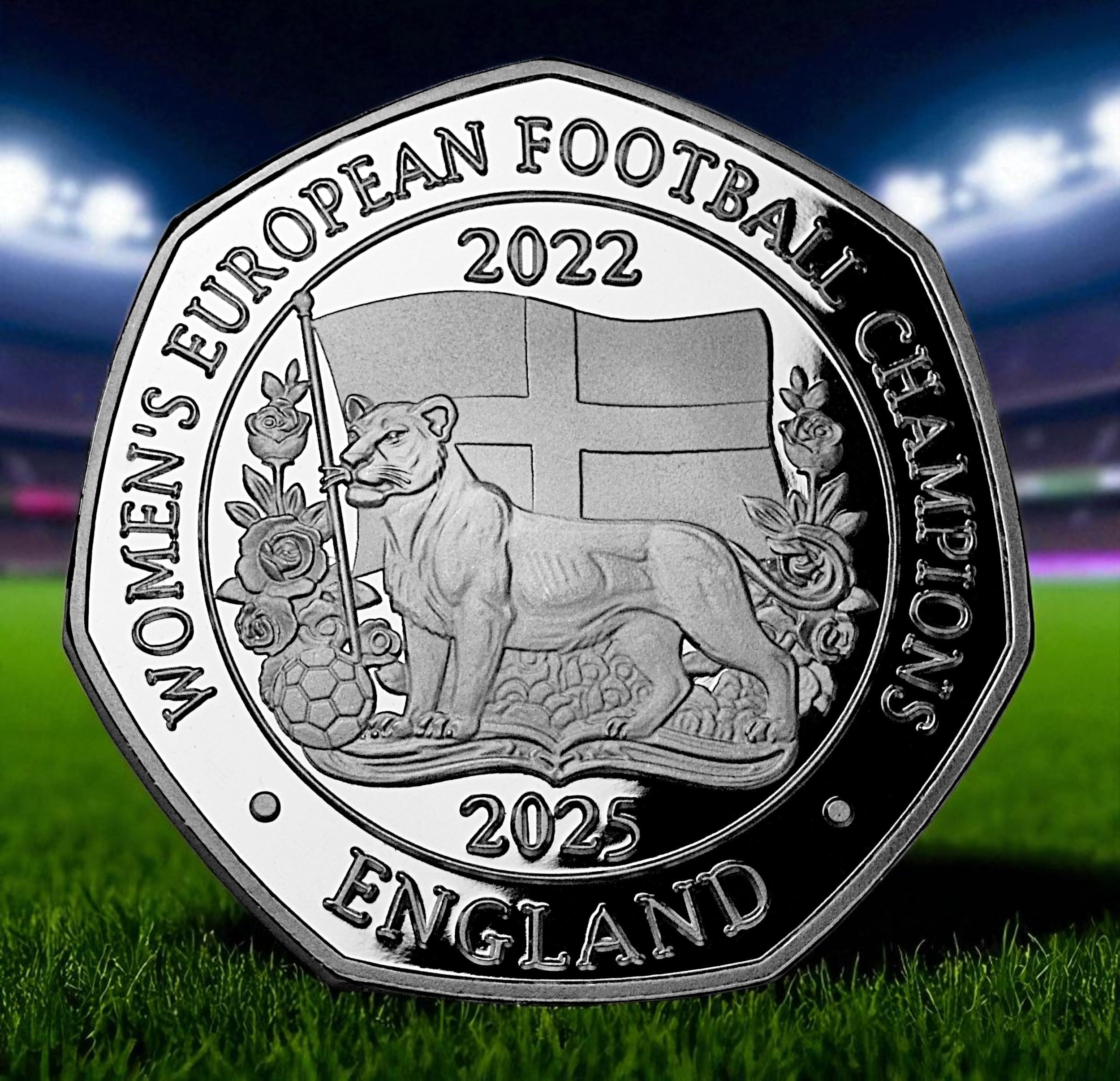 The Commemorative Coin Company Women's Silver England Football Dual Date Commemorative. European Champions 2022 2025. Lioness/Lionesses