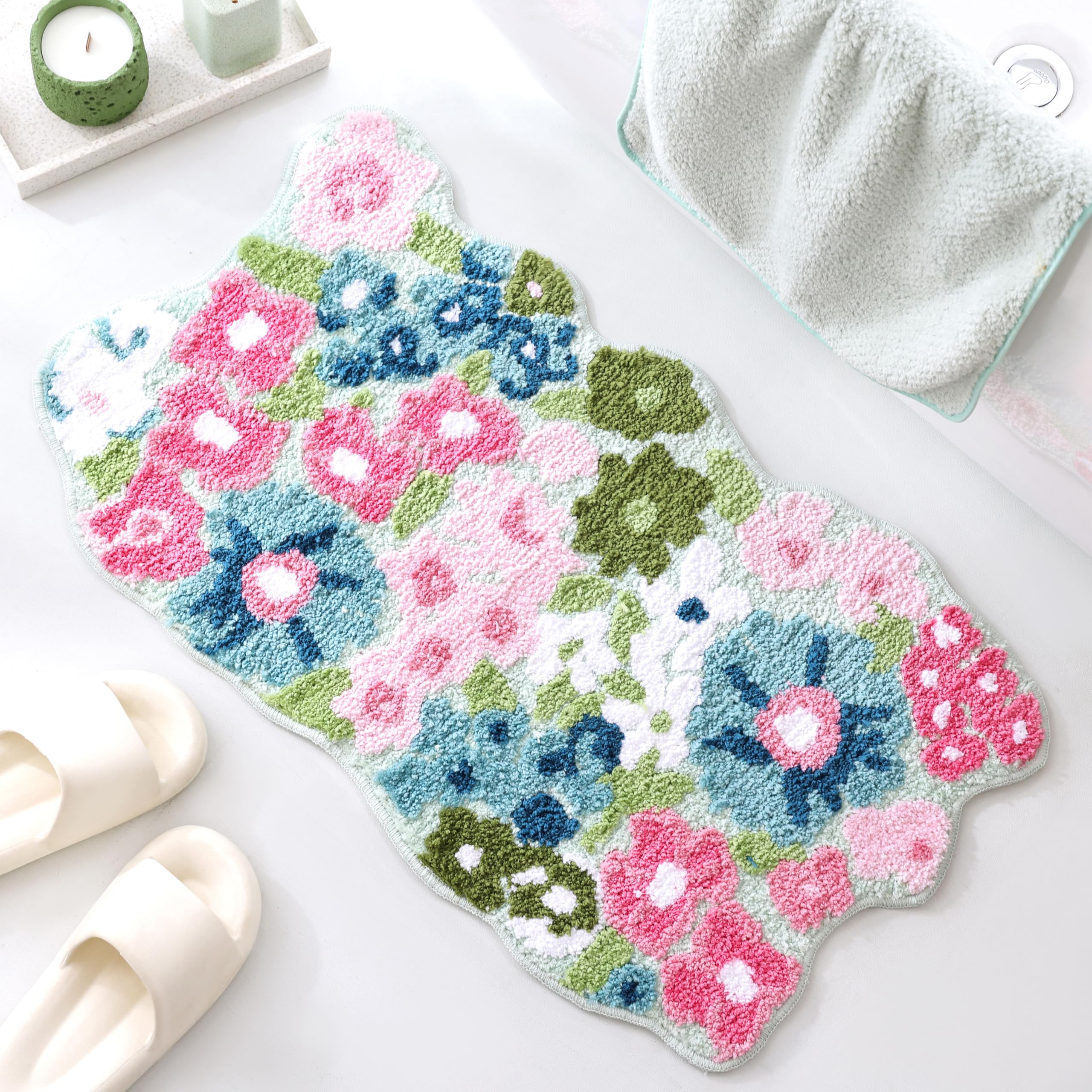 Photo 1 of ***SEE NOTES DAMAGED****TRUEDAYS Wildflower Floral Bathroom Rug - Cute Tufted Non Slip Soft Flower Shaped Bath Mat, Washable Farmhouse & Cottagecore Bathroom Decor - Aesthetic Green Rug for Vanity, Tub, Entryway