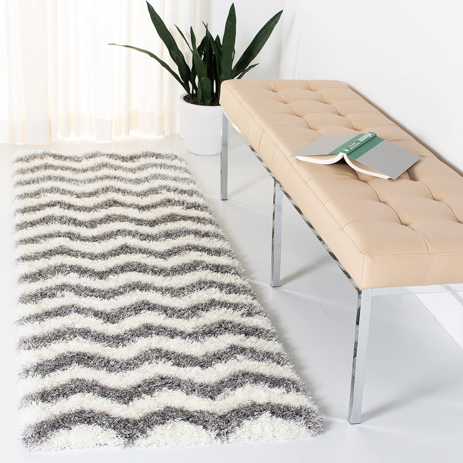 SAFAVIEH Montreal Shag Collection 2'3" x 7' Ivory/Grey SGM846B Chevron Non-Shedding Living Room Bedroom Dining Room Entryway Plush 2-inch Thick Runner Rug