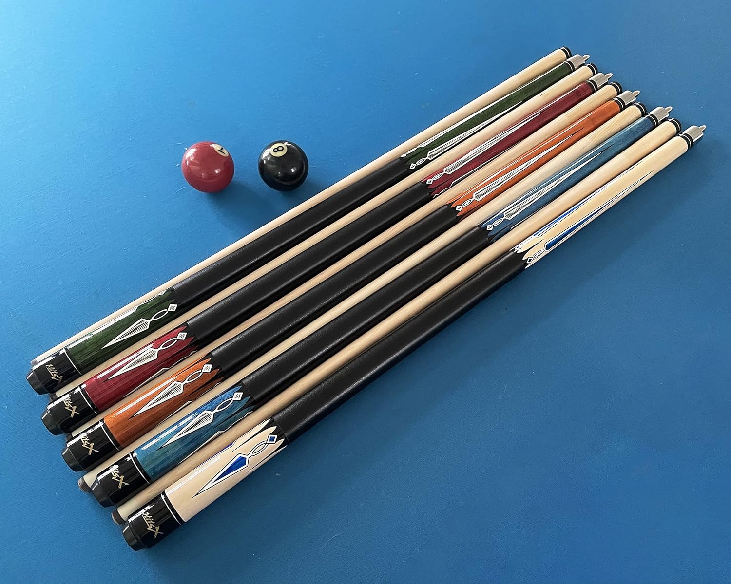 Tai ba cues HitsX 2-Piece Pool cue Stick, 13mm Tip, 58", Hardwood Canadian Maple Professional Billiard Pool Cue Stick 18,19,20,21 Oz Pool Stick (Selectable)-Blue, Black