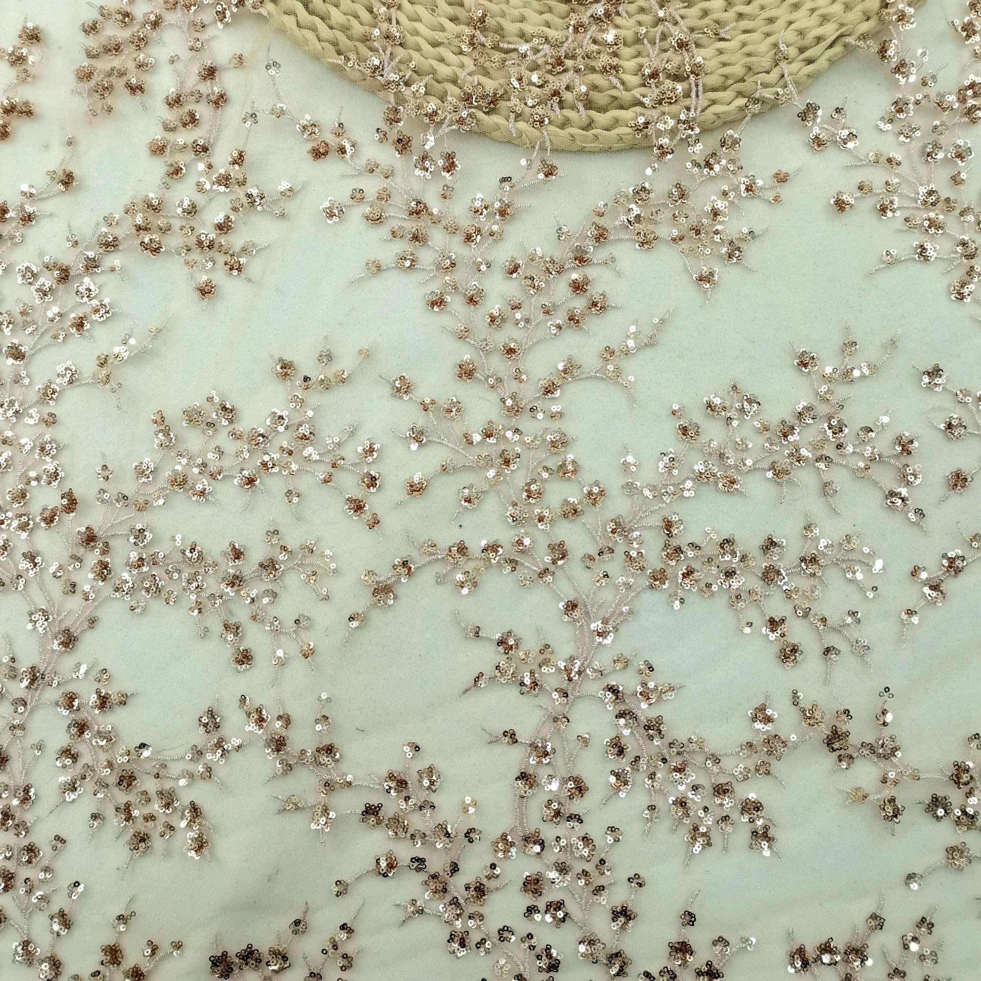 125cm x 3 Yards Soft Tüllstoff mit Pailletten,Basteltüll Glitzerstoff Bestickt Netzstoff Glitzer Tüll aus Polyester,Dekostoff Tüll Stoffe zum Nähen für Hochzeitskleid Tüllrock,Champagnergold