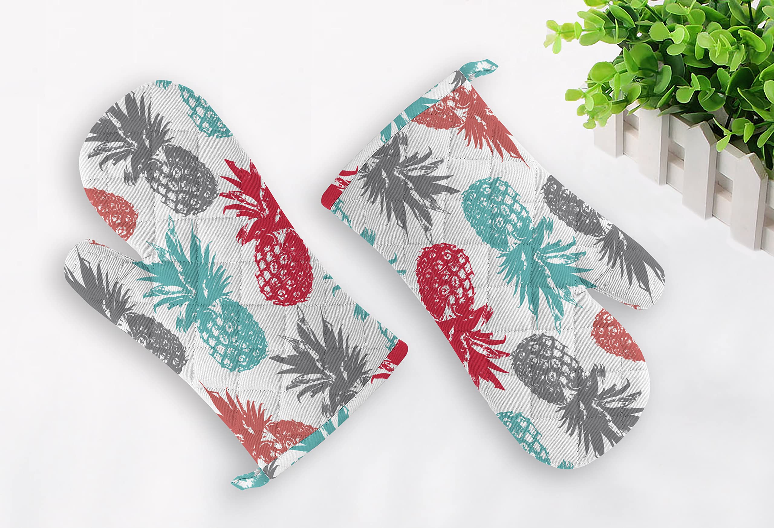 Oasis Home CollectionOasis Home Cotton Shell with Inner Polyester Printed Glove Set - Pineapple (Pack of 2)