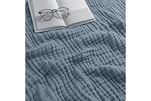 Comfy Cubs Muslin Throw Blankets for Unparalleled Cozy Ambiance