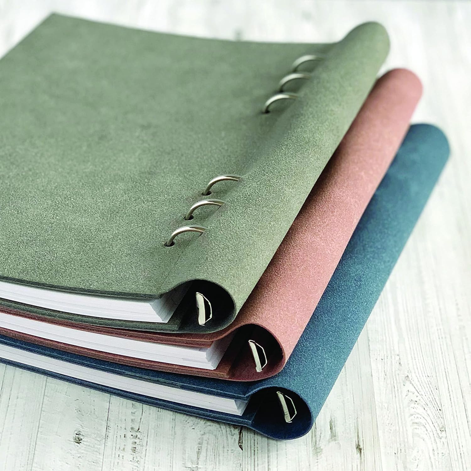 Filofax Clipbook, A5 Size, Architexture Collection, Refillable Notebook, 7.25" x 8.375", Concrete (B145008)