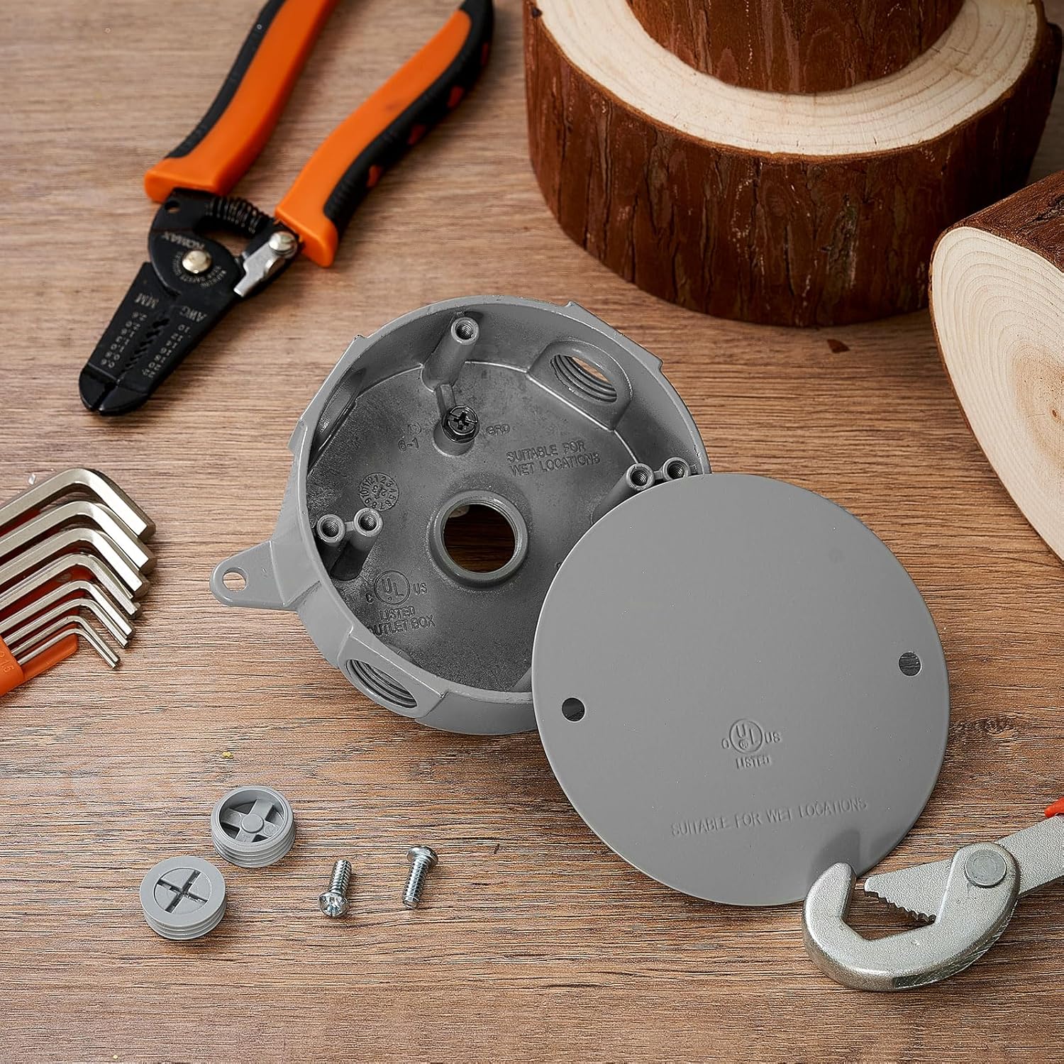 Juexica 4 Set 4'' Old Work Round Electrical Box with Cover Weatherproof Outdoor Outlet Junction Box with 5 Hole 1/2-inch Holes Aluminum Ul Listed for Ceiling Mount Lighting Systems (Classic,Gray)