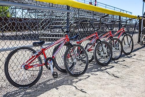 Vista 26 de Mongoose Bicicleta de carreras Title Pro o Elite BMX con ruedas de 20 o 24 pulgadas en rojo, naranja o negro, principiantes o regresantes, con marco